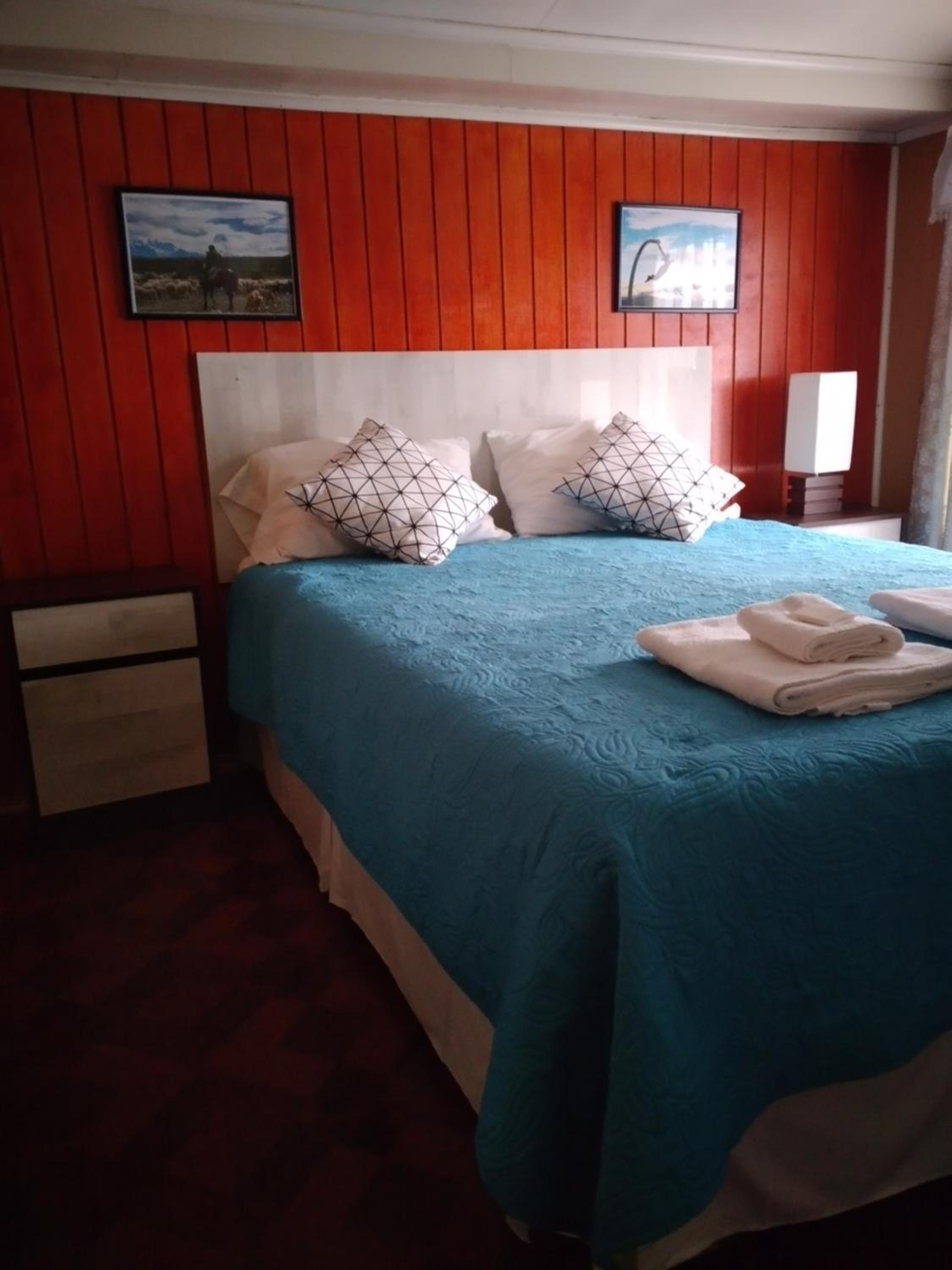 hostal geminis ,phillipi 653 centro