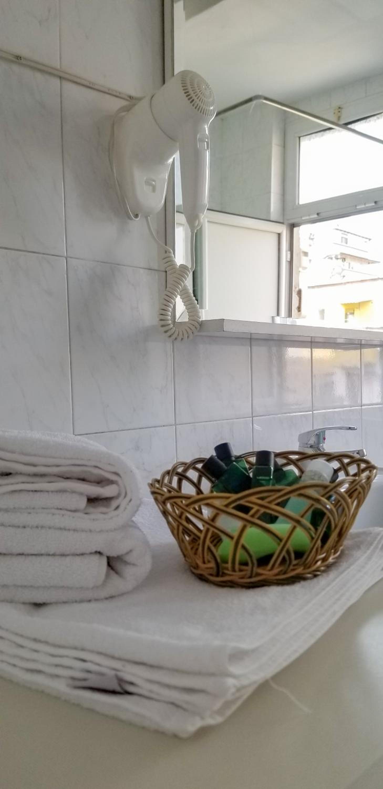 Spacious and Cozy Apartment - Ajia Apartment