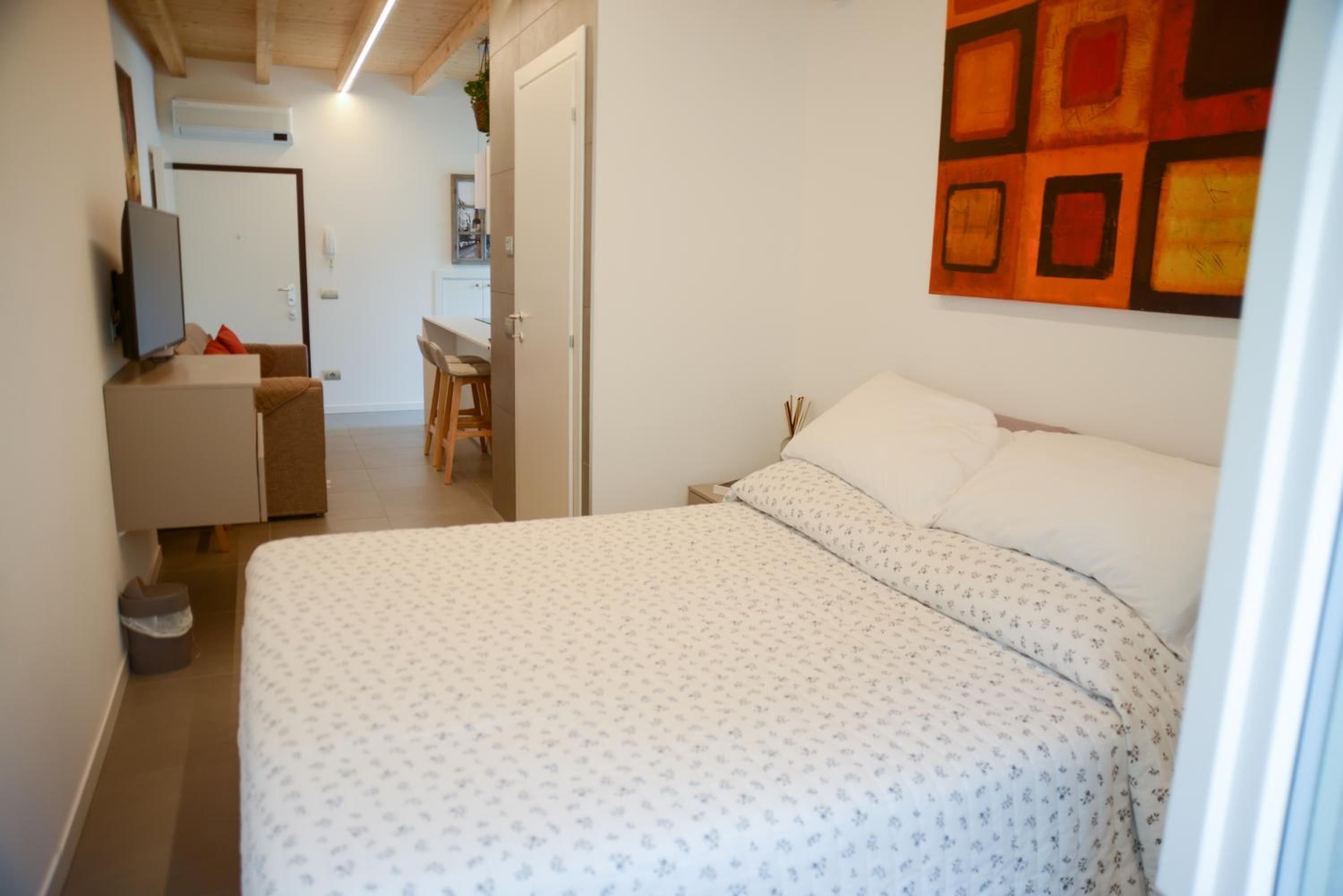 ComoLakeHouse photo 2