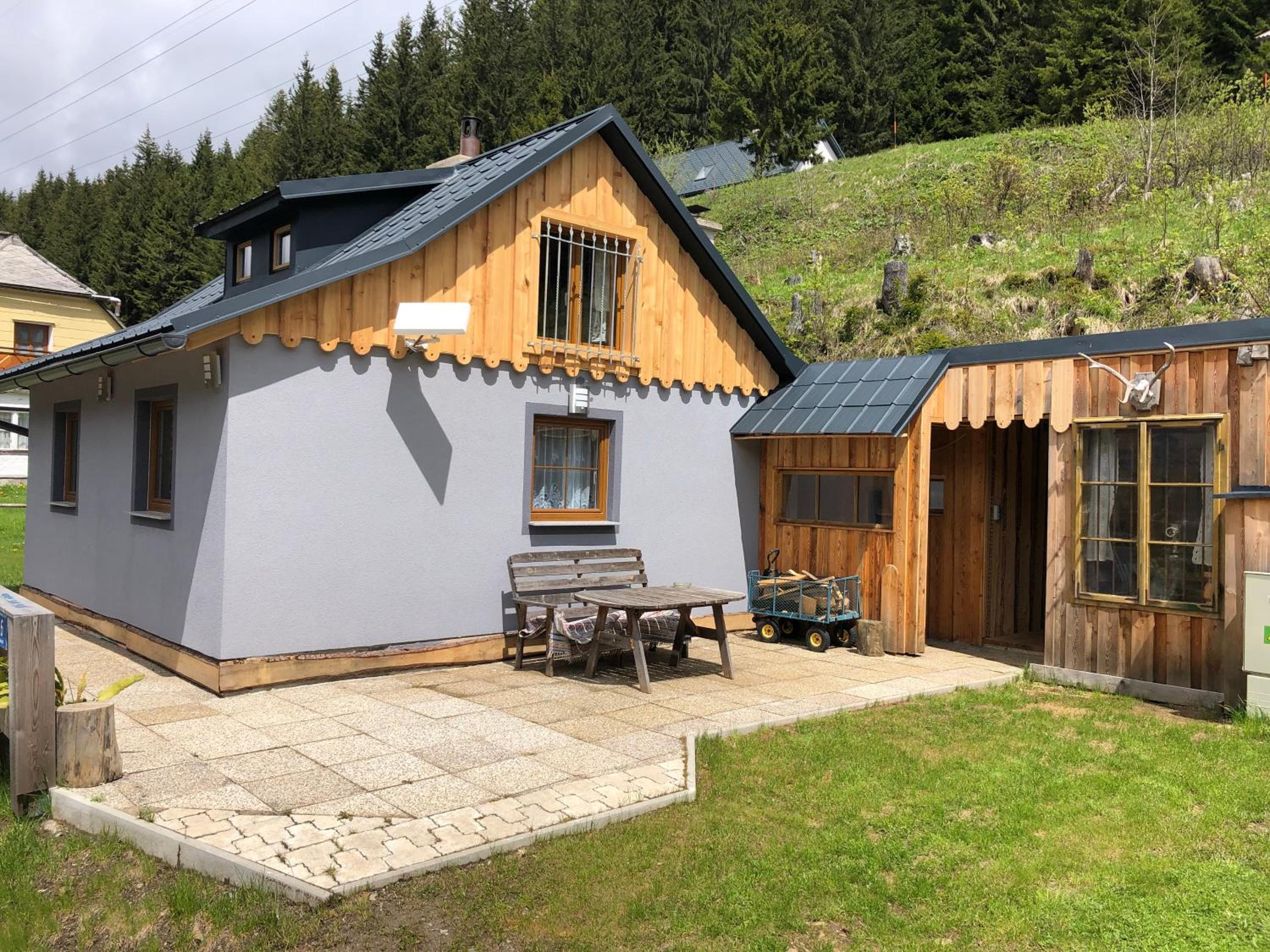 Einser Hütte GesbR - Selbstversorgerhaus für 7 Personen