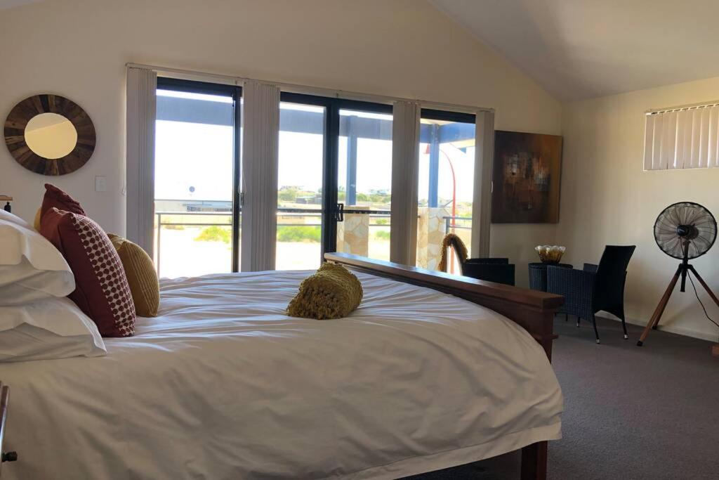 The Lookout Kalbarri AMAZING VIEWS - FREE WIFI & NETFLIX