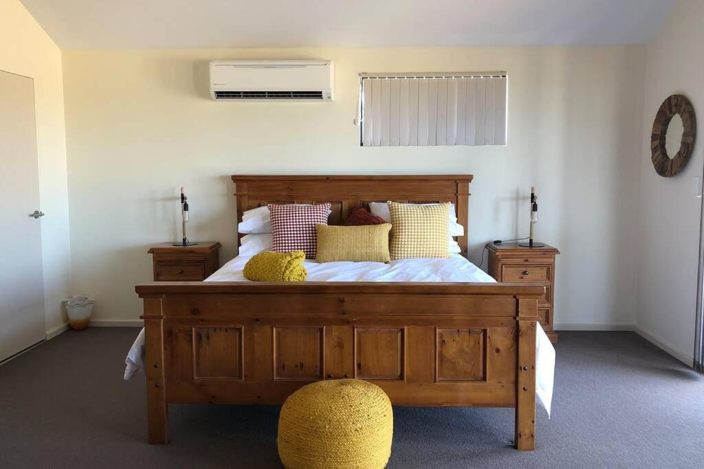 The Lookout Kalbarri AMAZING VIEWS - FREE WIFI & NETFLIX