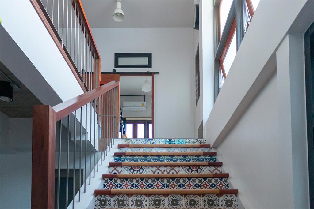 liaw base house