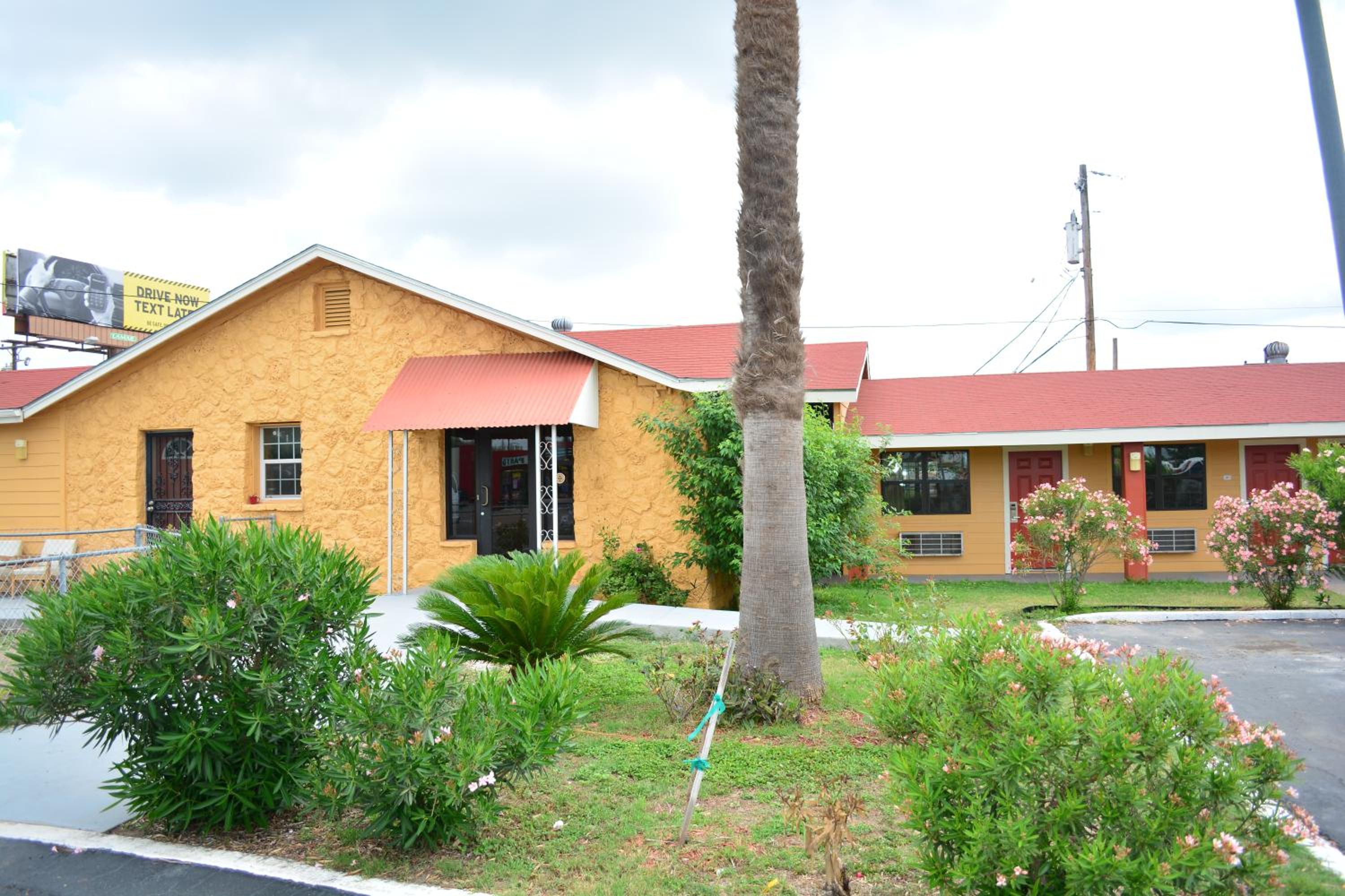 El Camino Motel