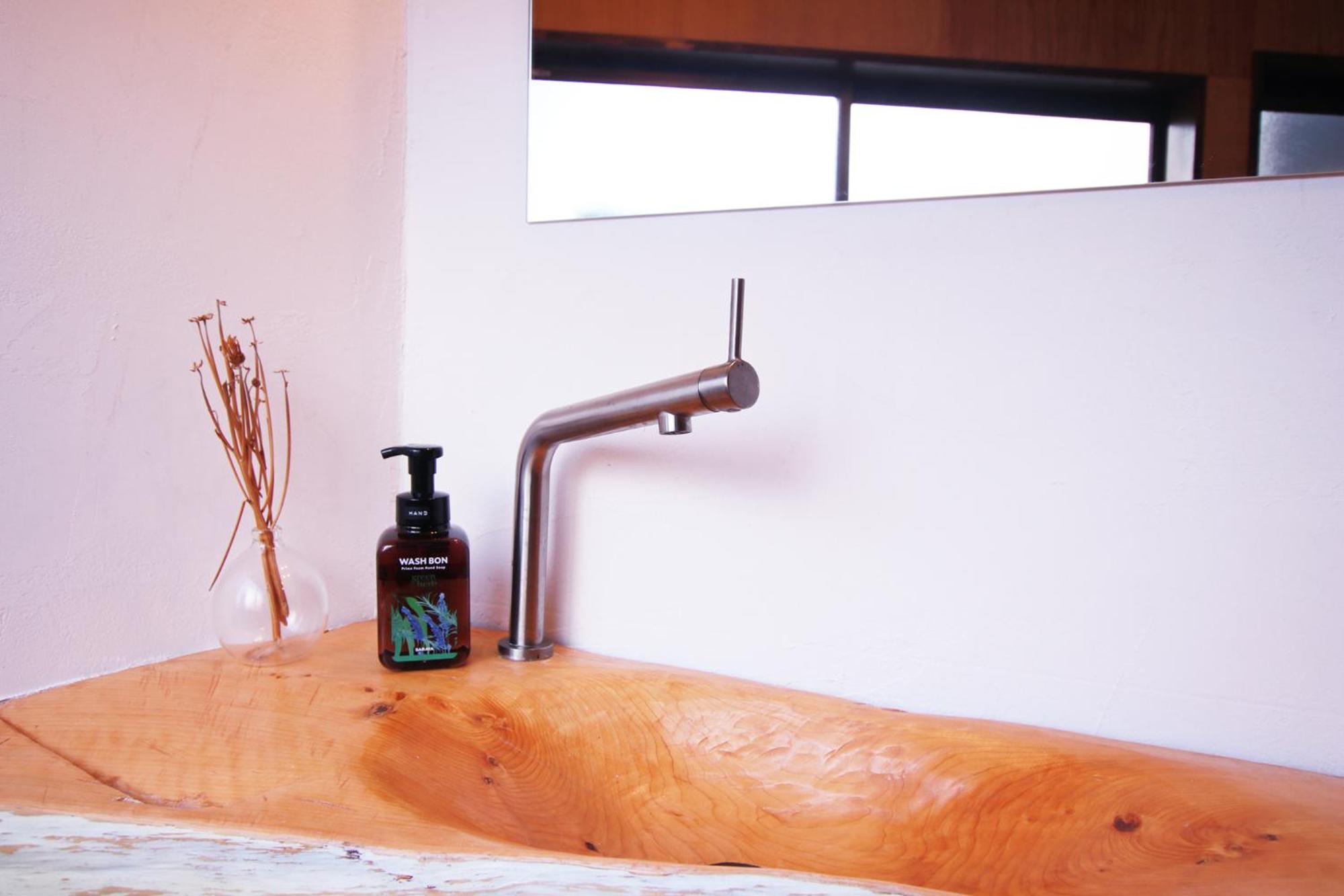 Atelier & Hostel Nagaisa-Ura