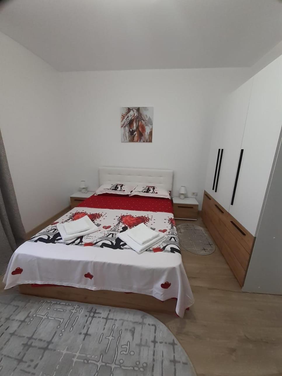 Apartament Ultra Central Marly Gura Humorului view 2