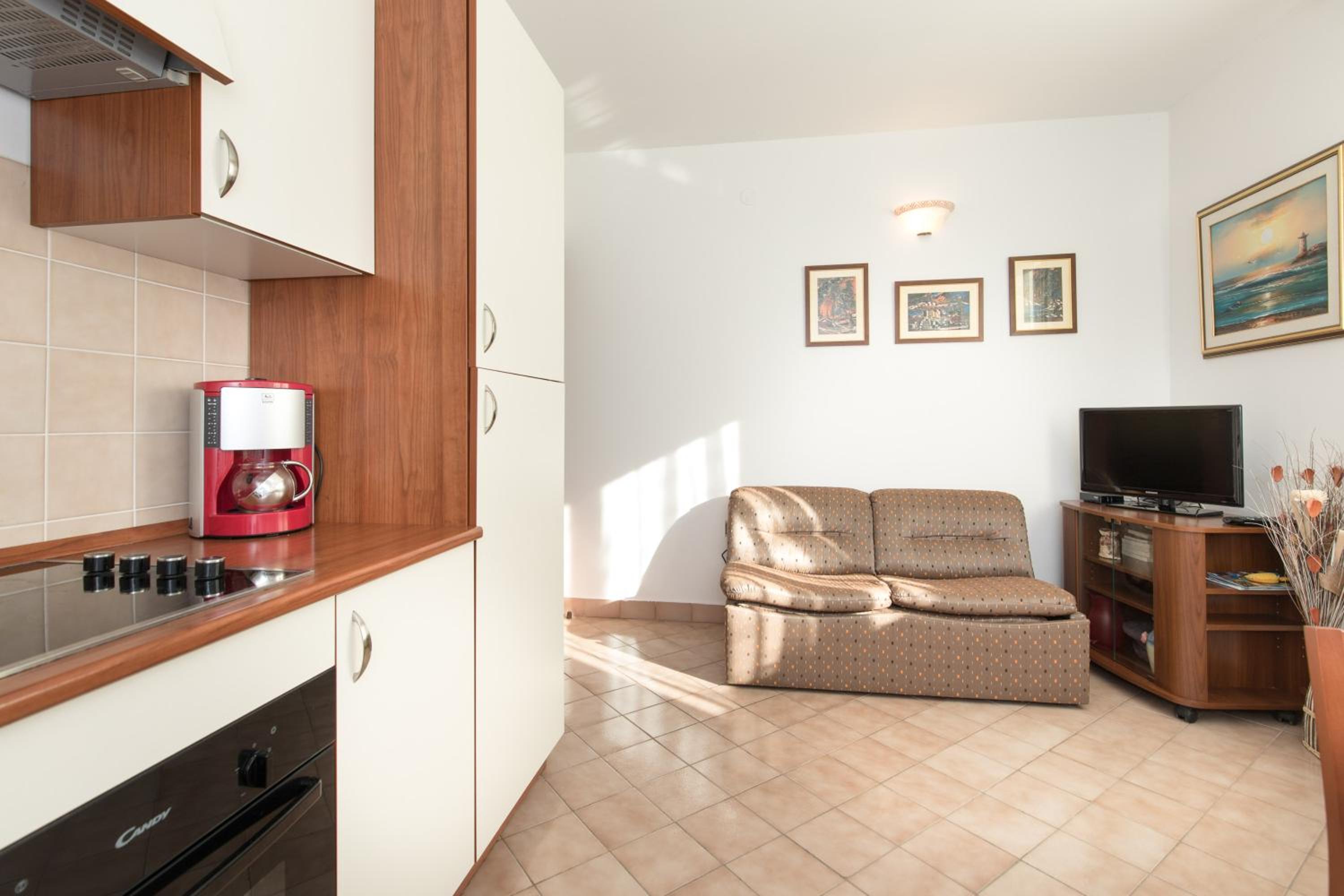 Apartmani PARADISO view 3