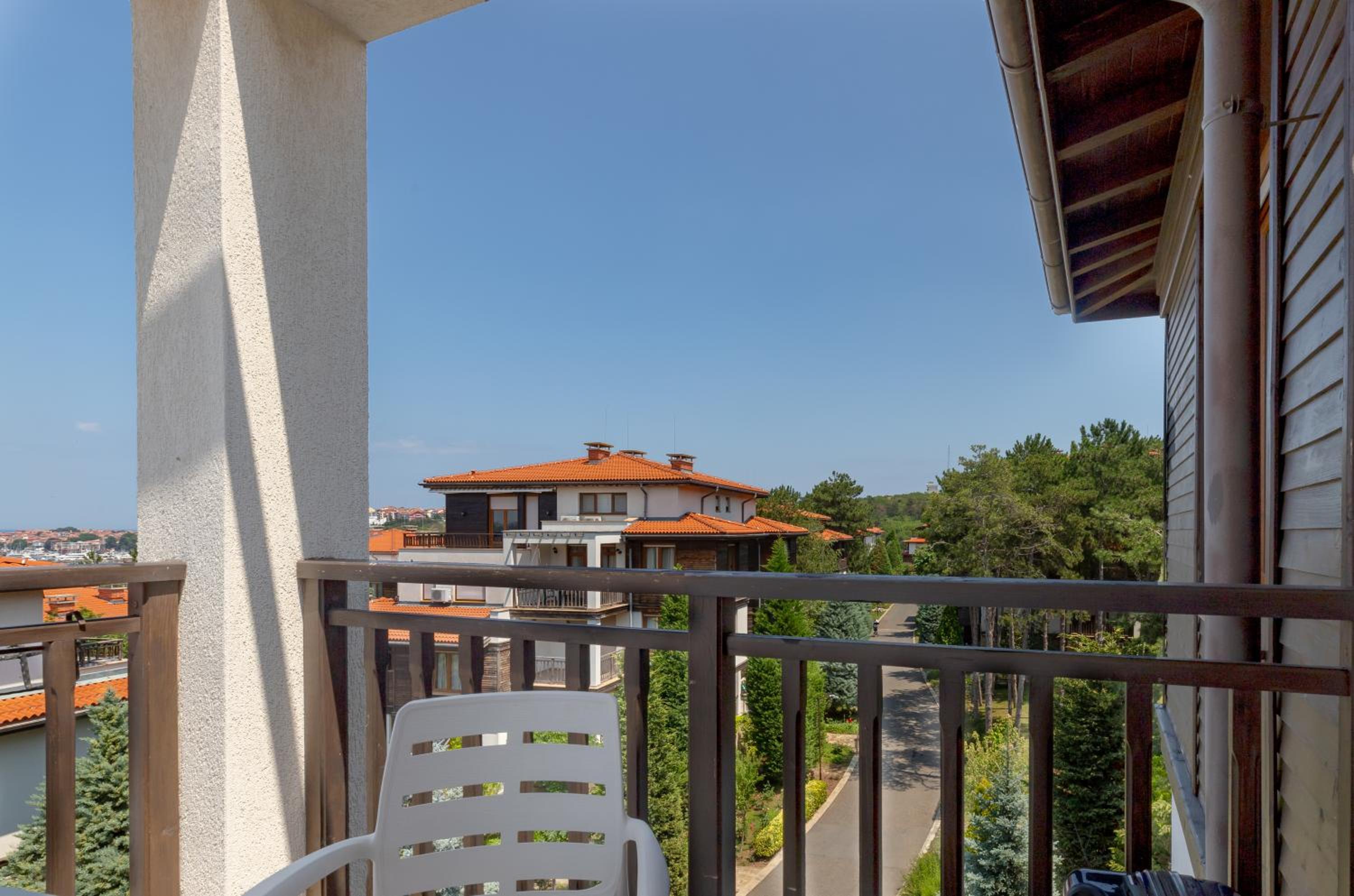 Blue Horizon Retreat