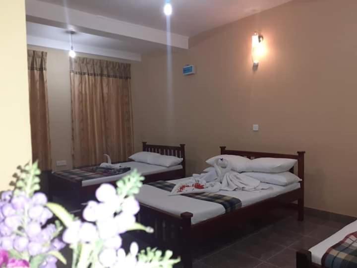 Anura Guest Inn