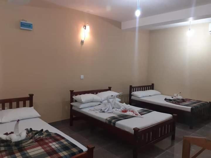 Anura Guest Inn