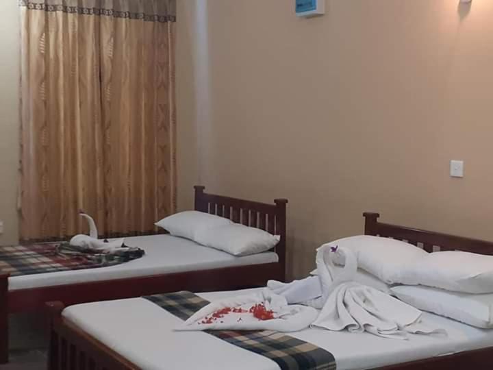 Anura Guest Inn
