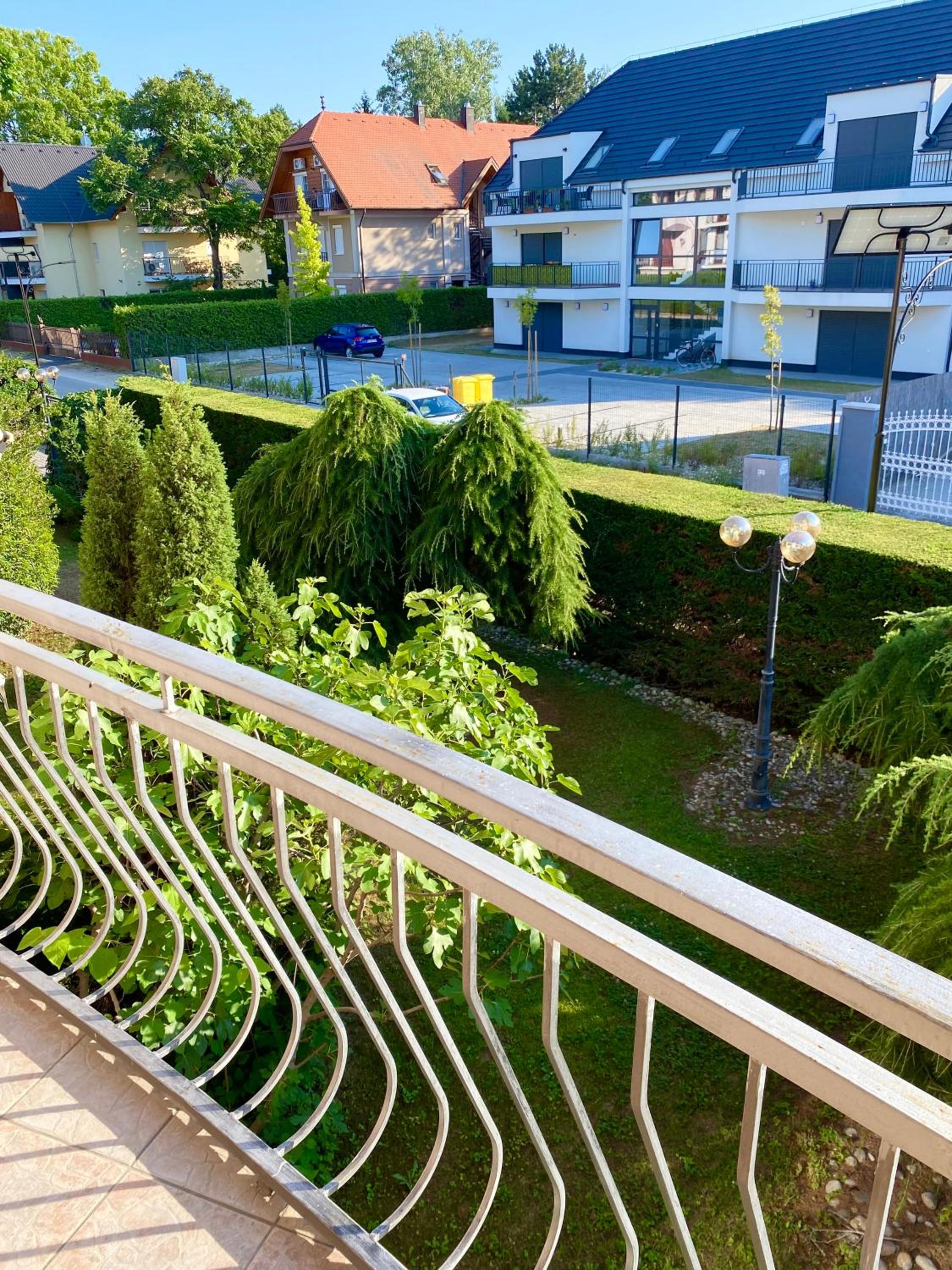 Selyemakácapartman view 2