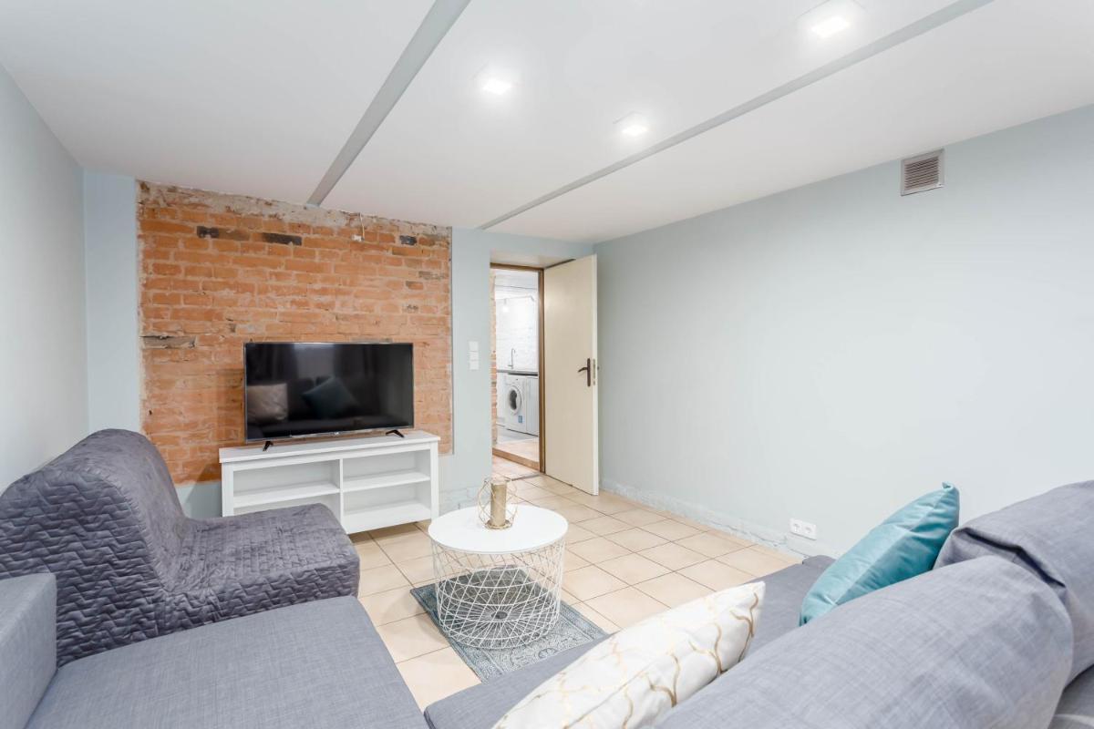 Chill Apartments Gersona view 2