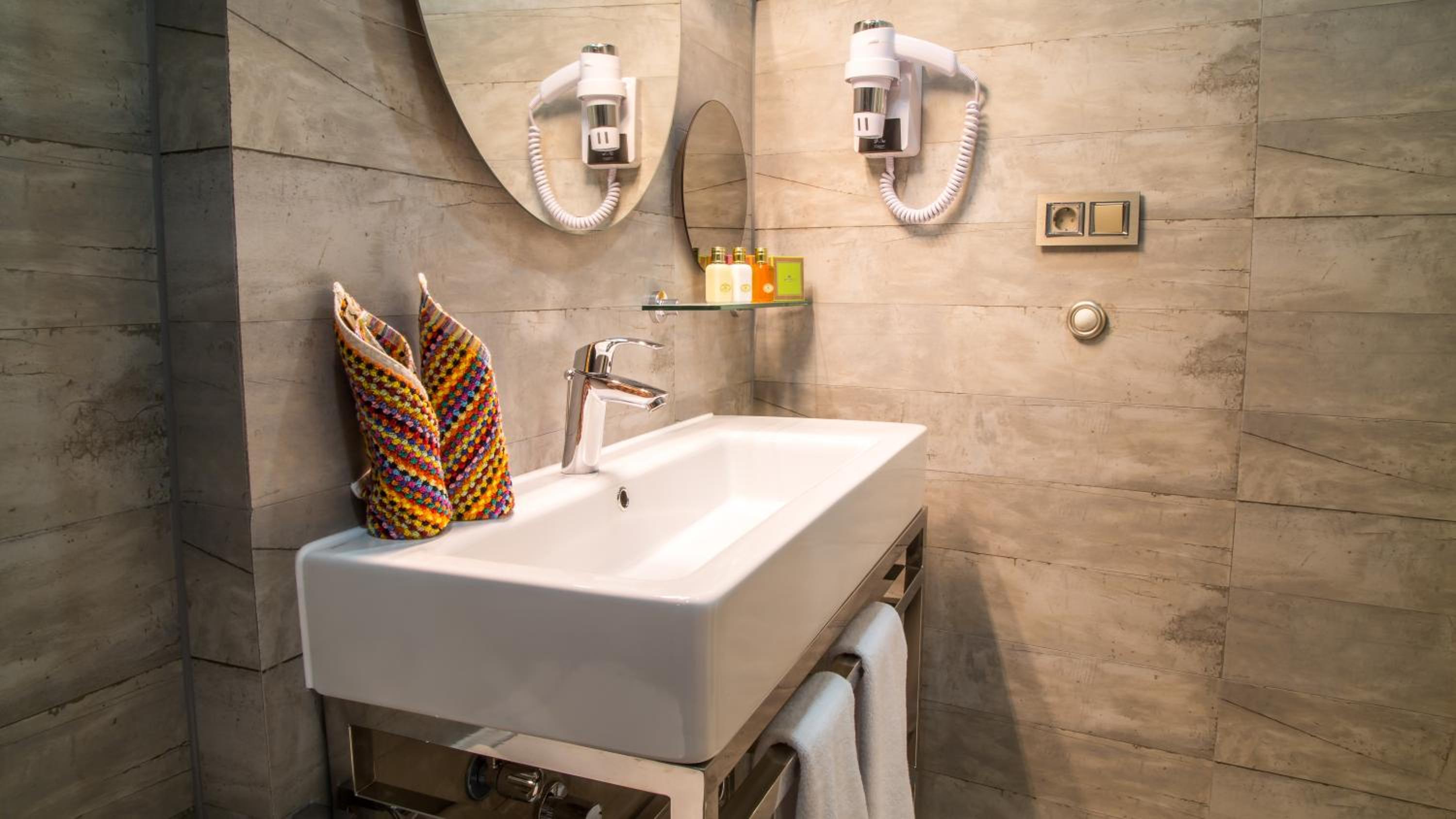 Barbera Otel - Image 56