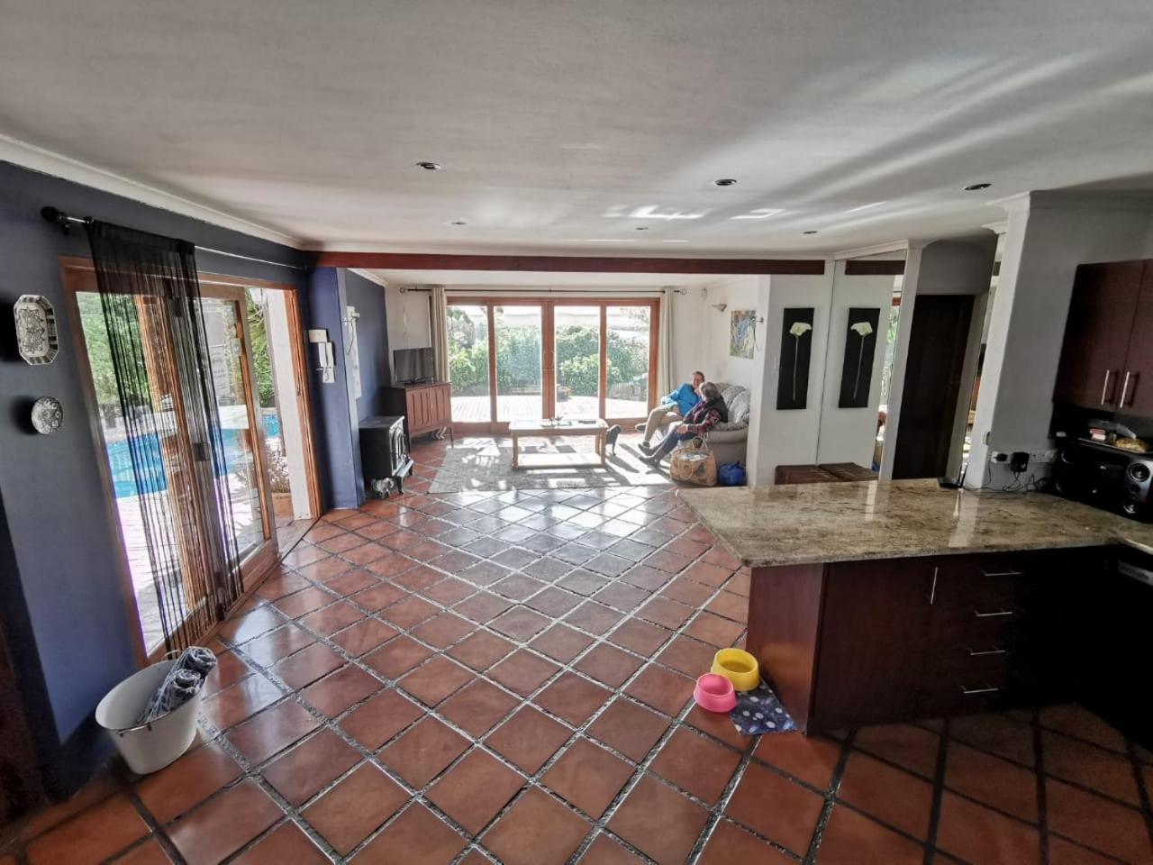 Happy Homes - Imhoffs Gift view 3