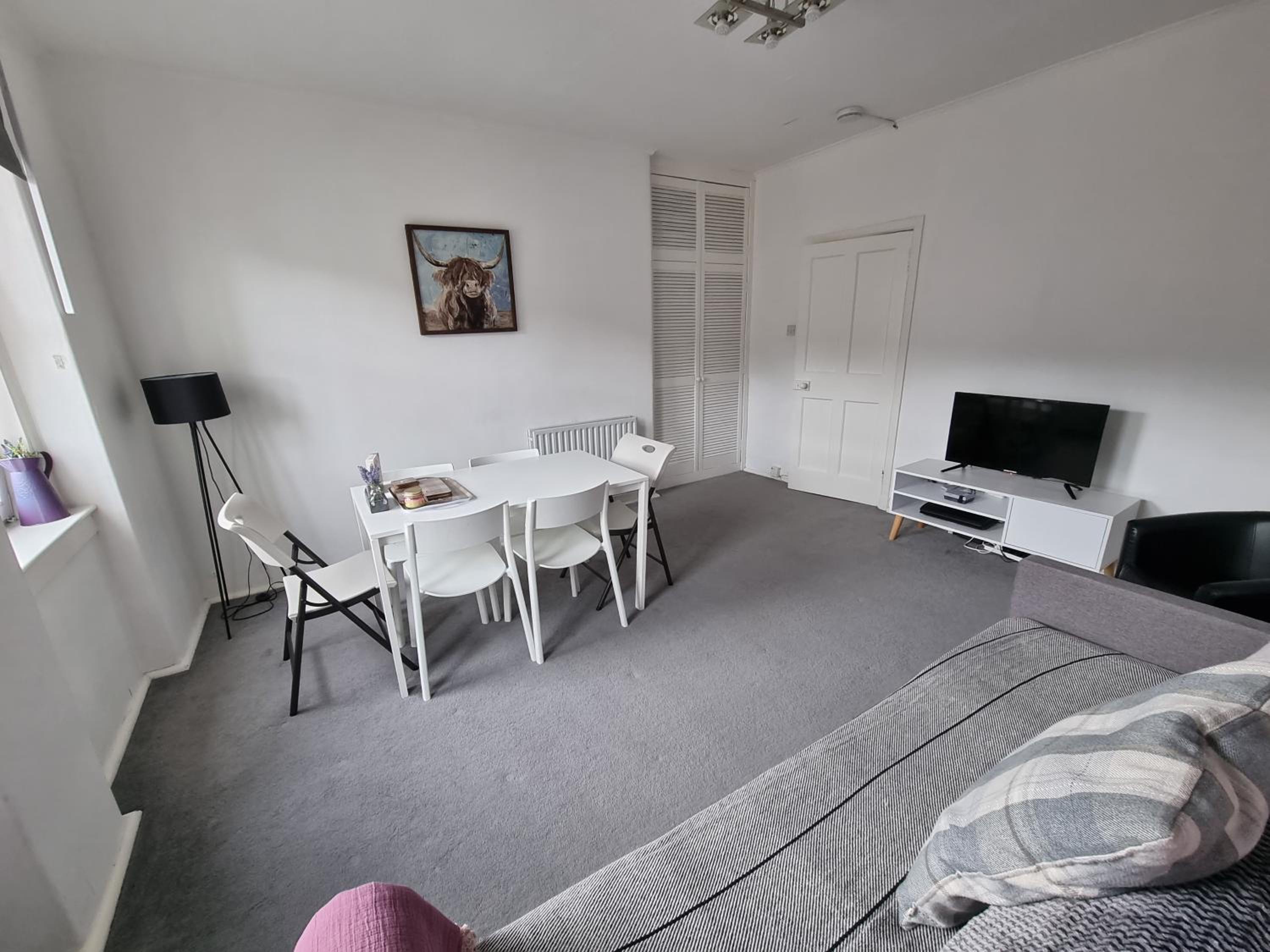Bespoke Tours Scotland Accommodation @ Morrison Street view 4