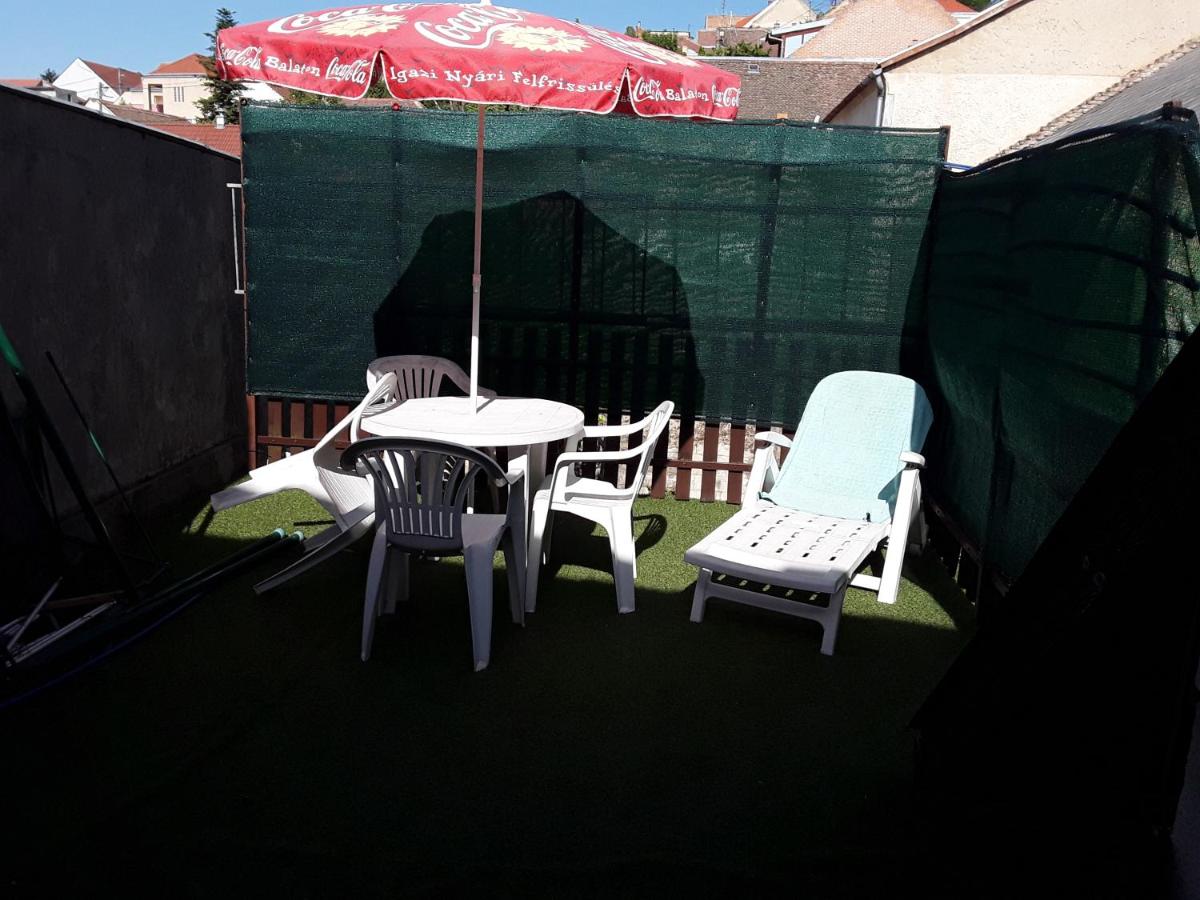 outdoor BBQ area