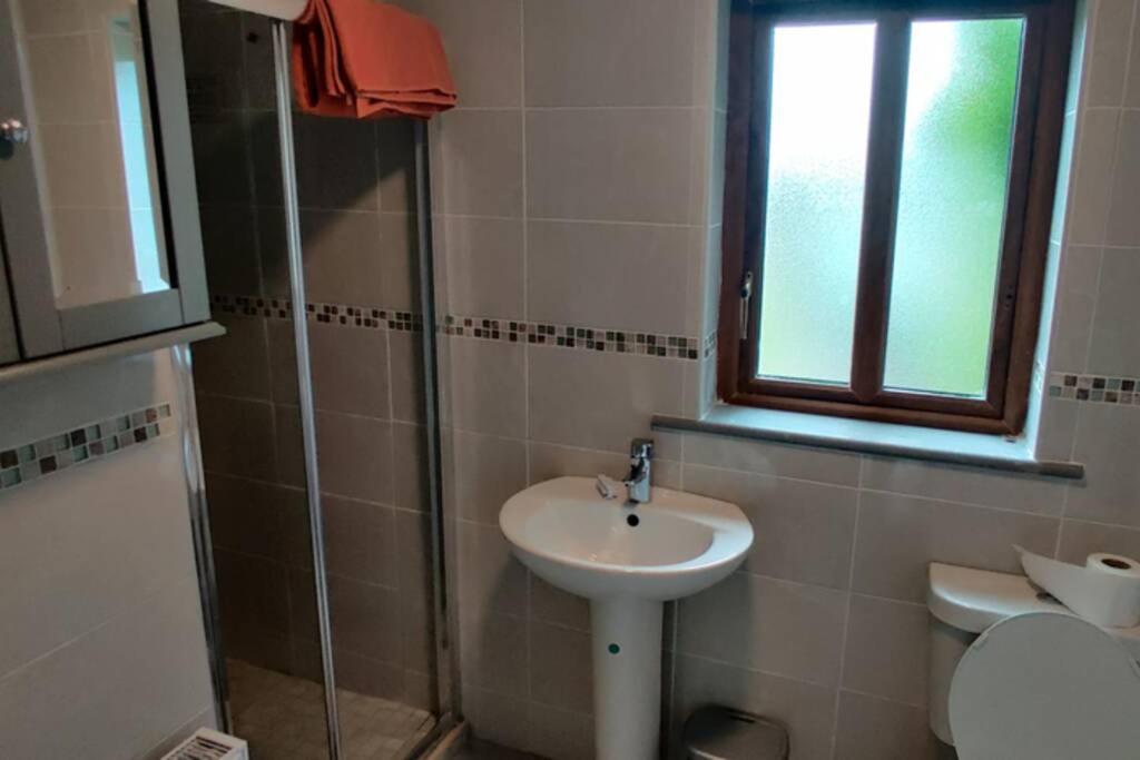 Luxury 'Cois Abhainn' Self Catering Apartment view 3