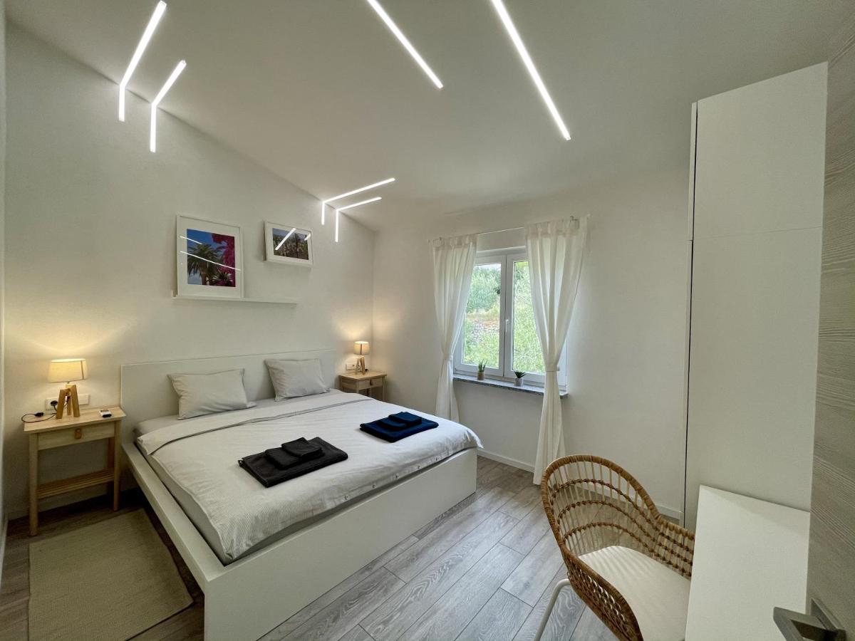 Lambda Holiday Apartments view 2