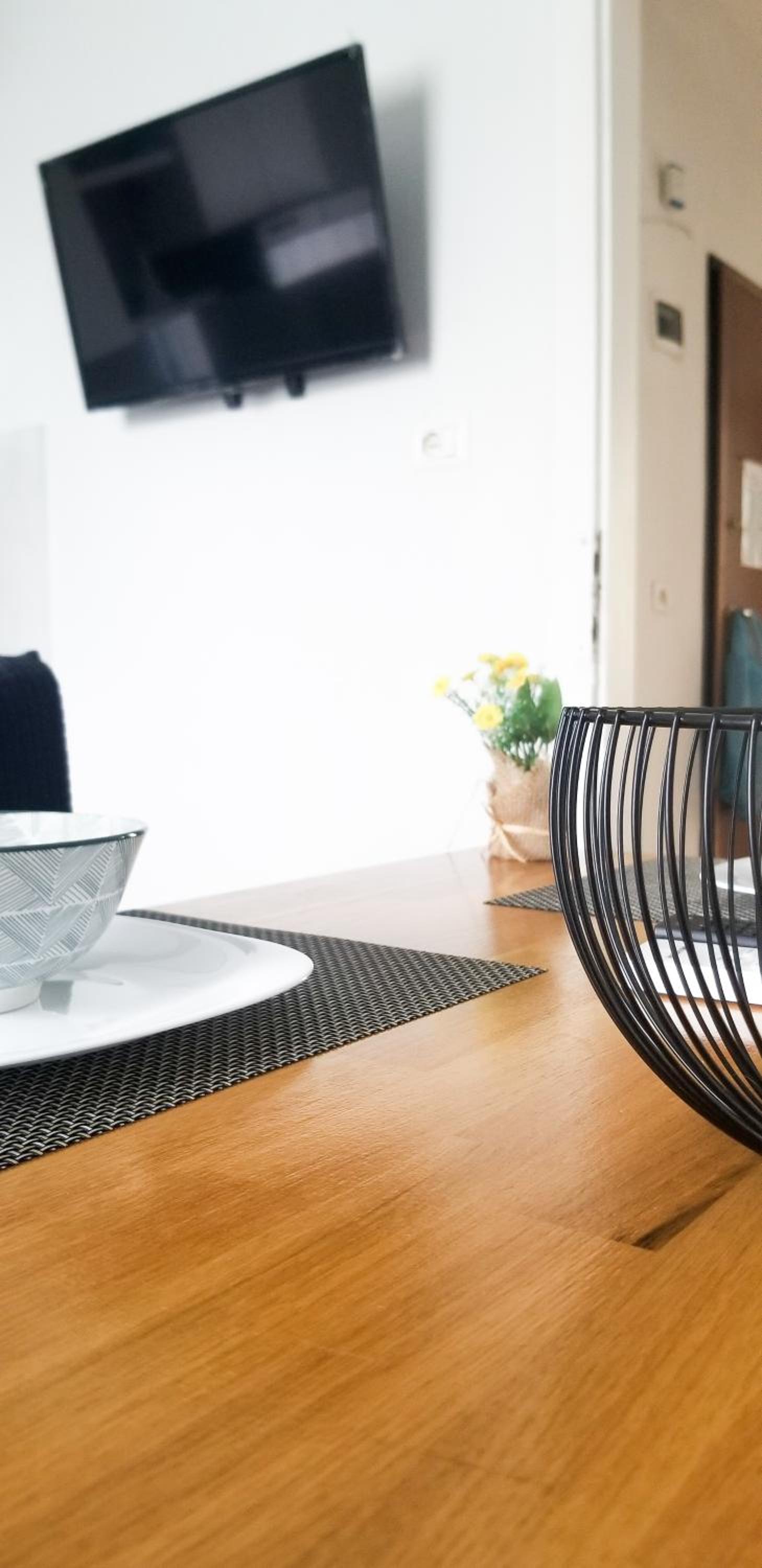 Spacious and Cozy Apartment - Ajia Apartment