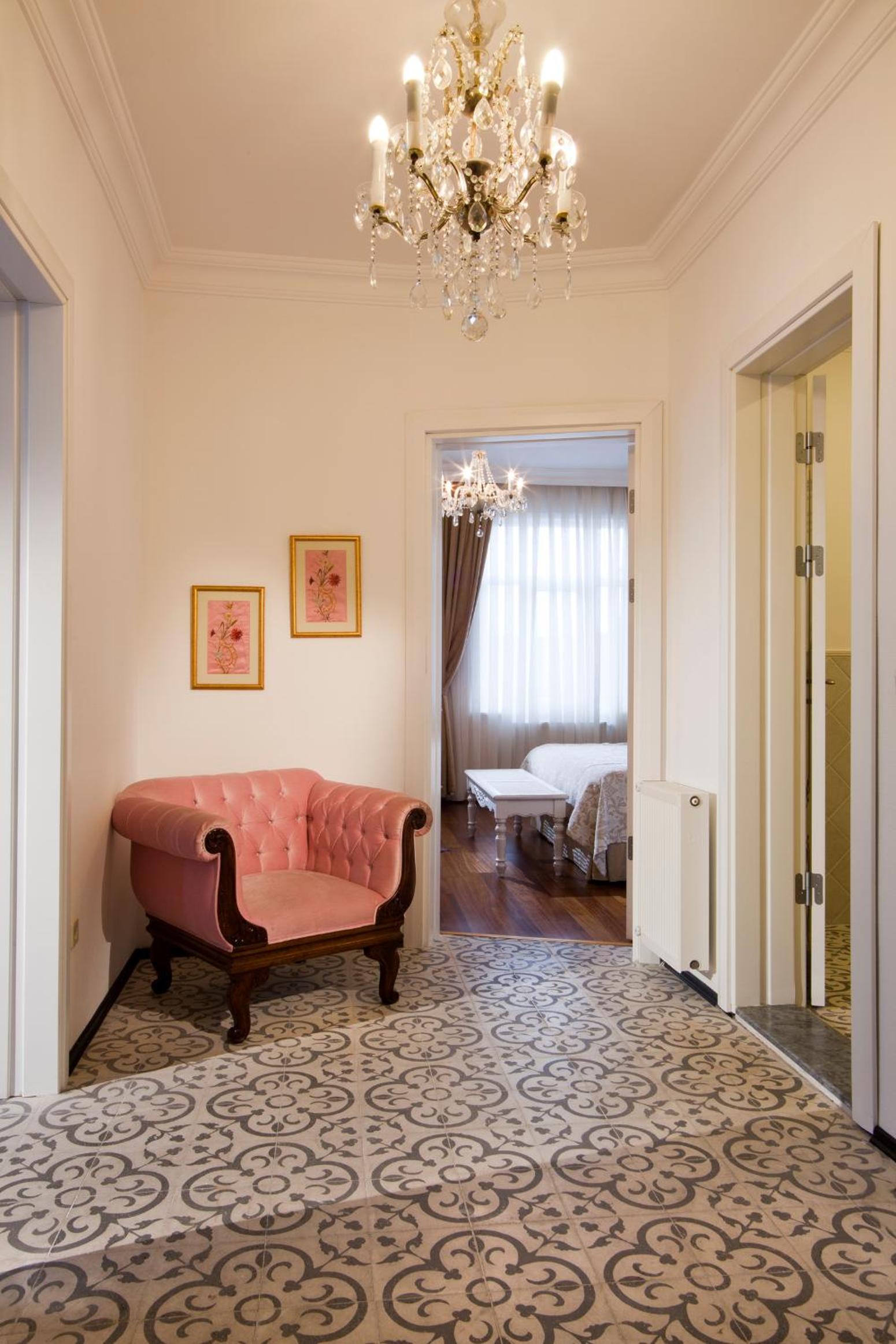 Sari Konak Otel - Image 34