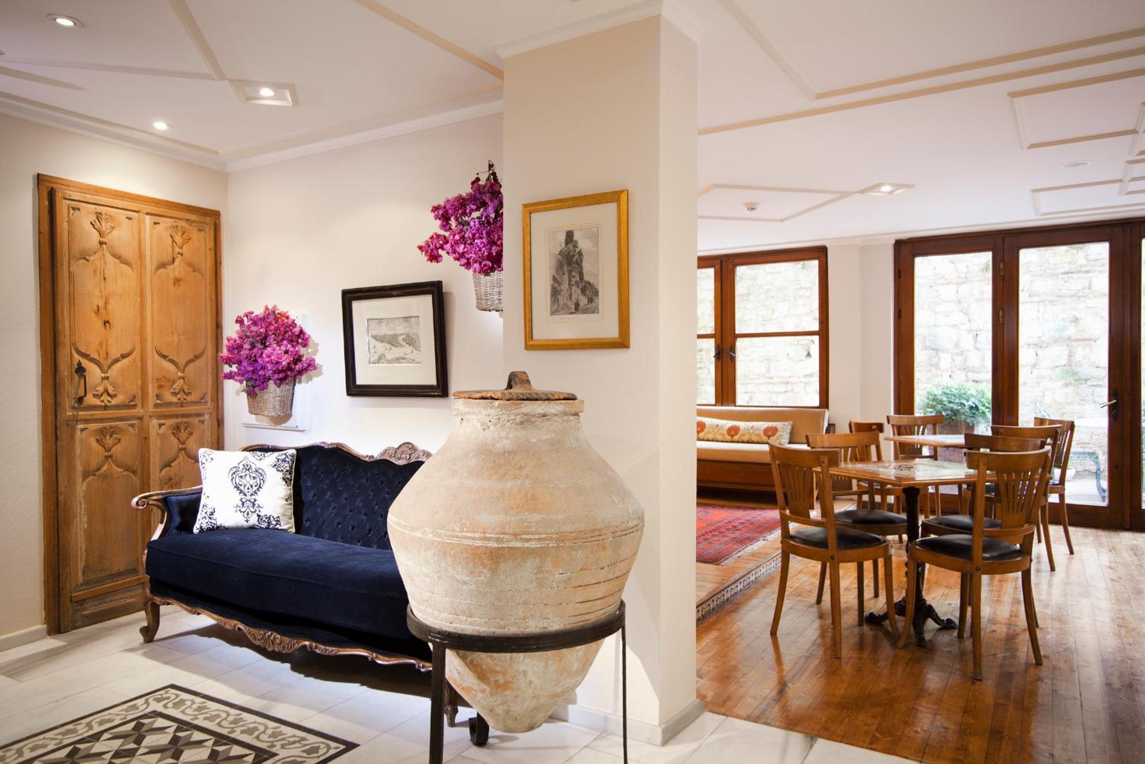 Sari Konak Otel - Image 13