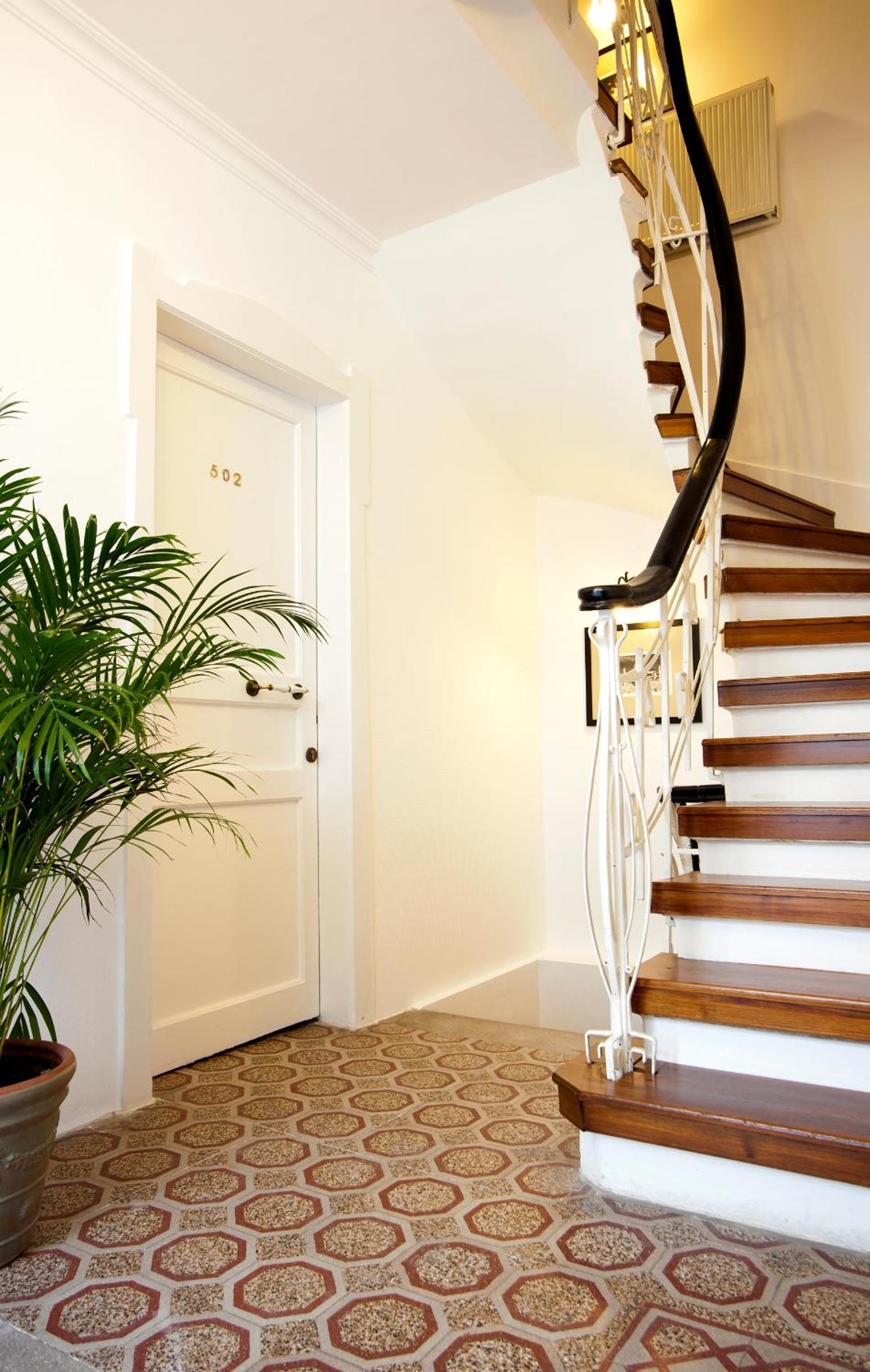 Sari Konak Otel - Image 8