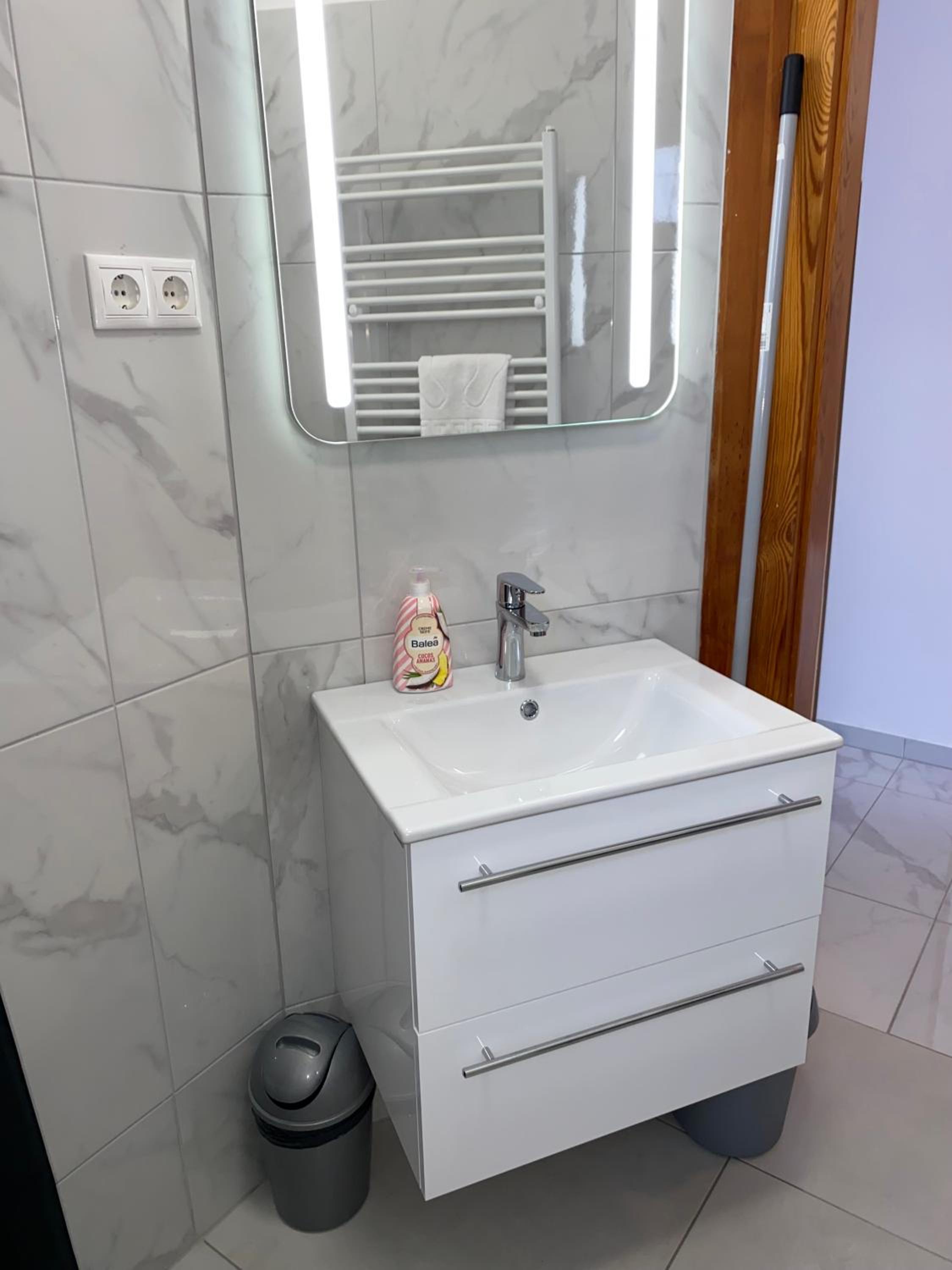 Família Apartmanház