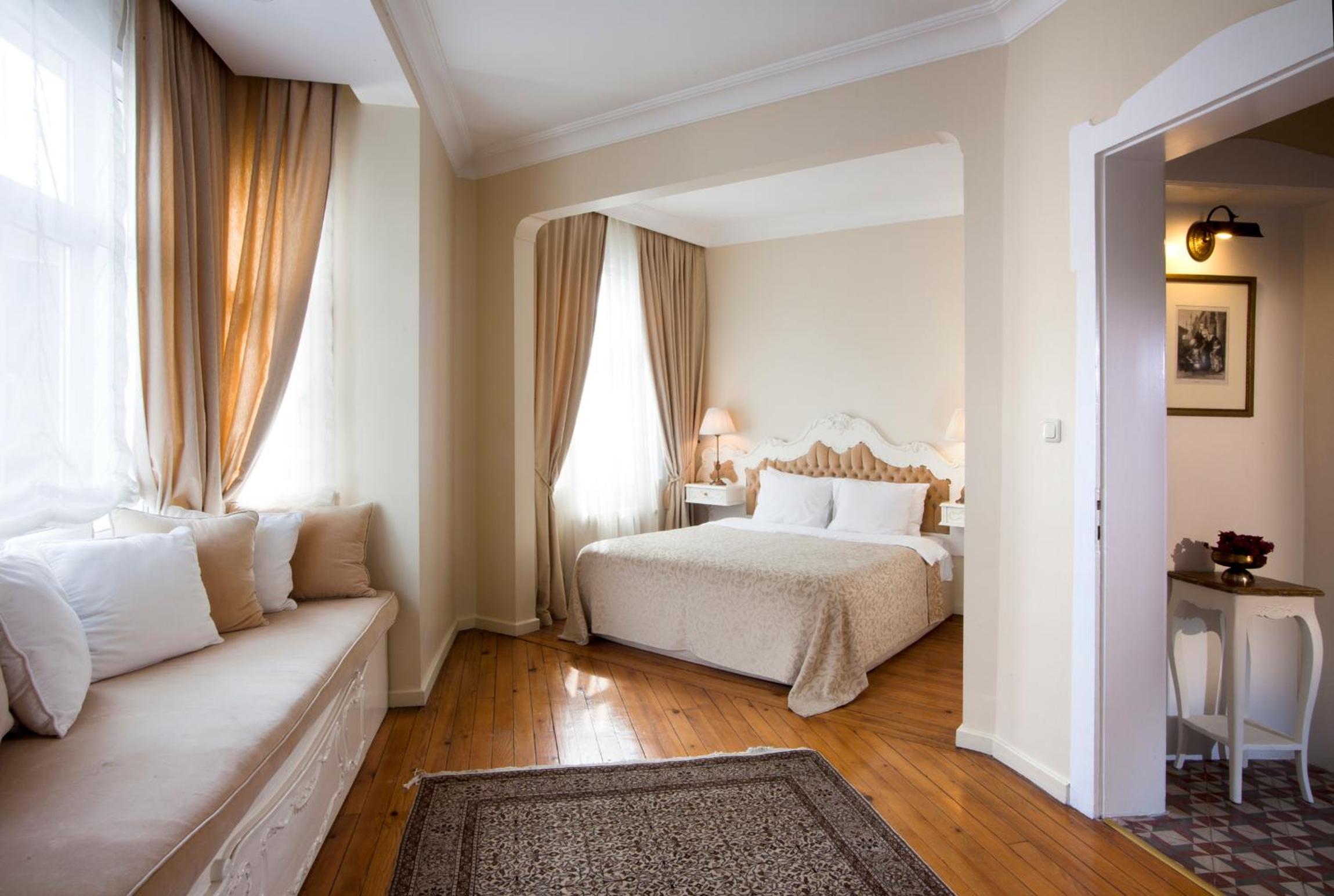 Sari Konak Otel - Image 9