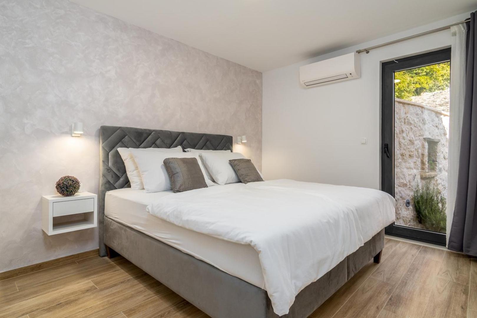 Villa Falcon House, 3-bedroom villa with heated 36 sqm pool, Jacuzzi, Finnish sauna view 5