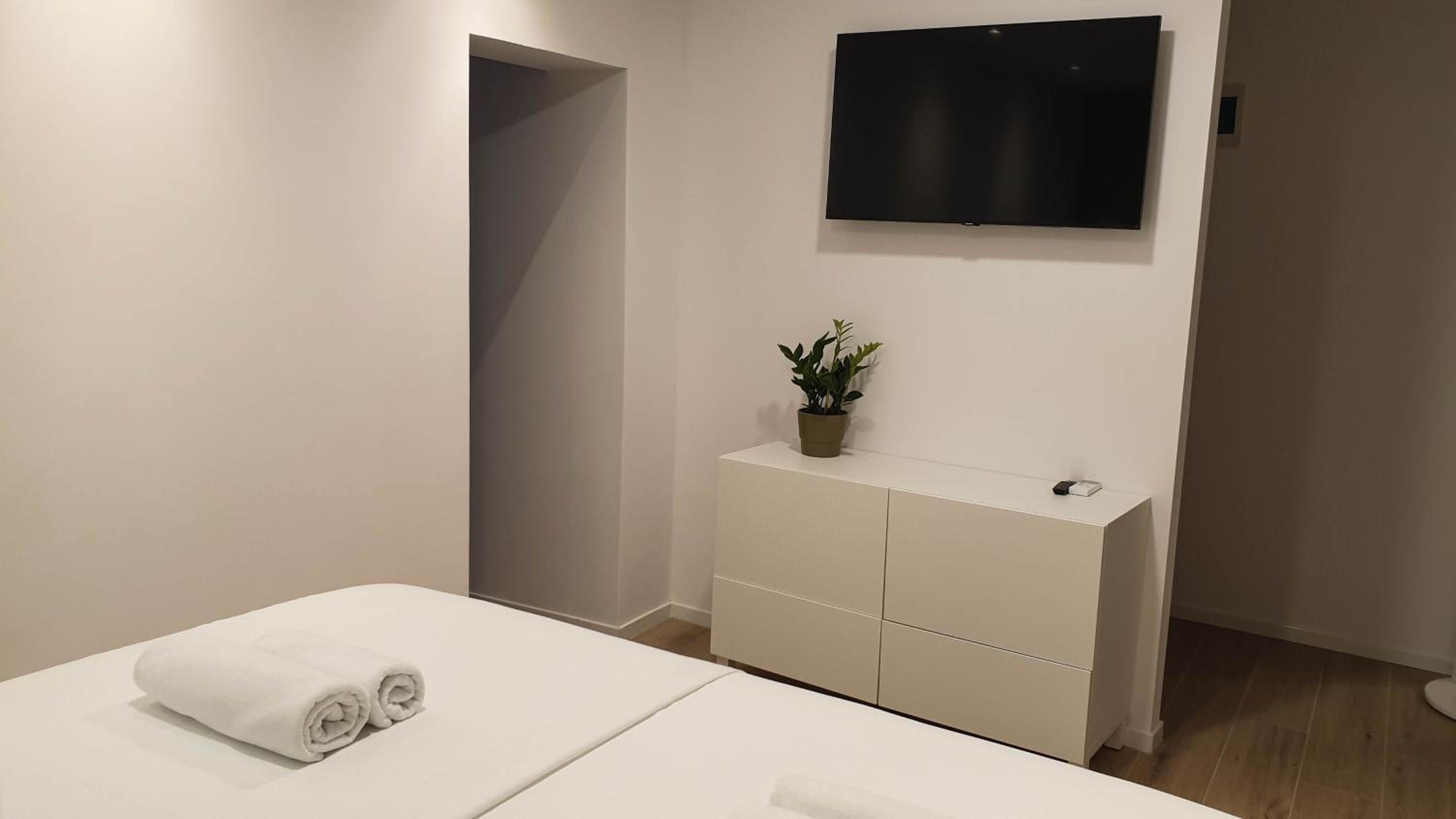 Fiorino Rooms Korčula view 3