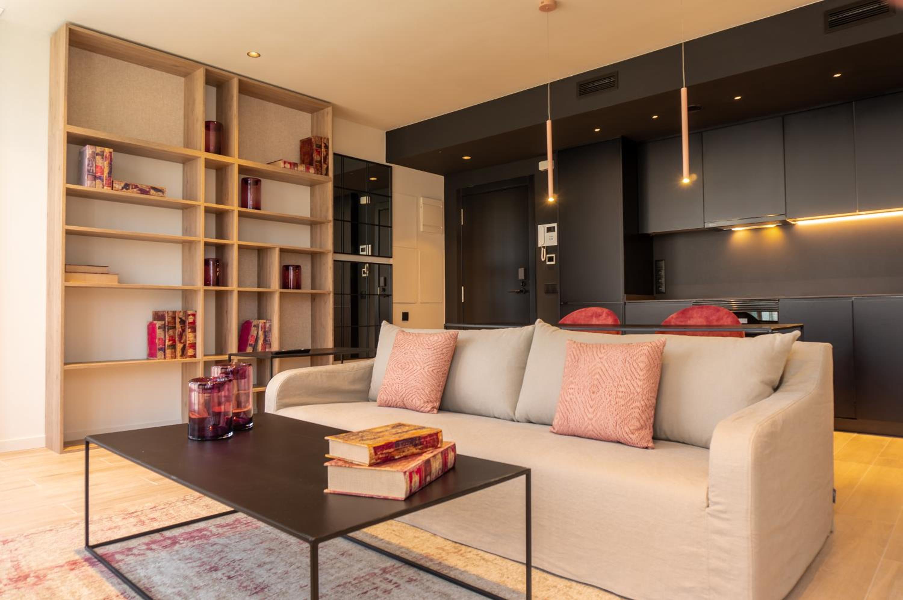 Valencia Luxury - Sea Port II en Valencia — hotel room