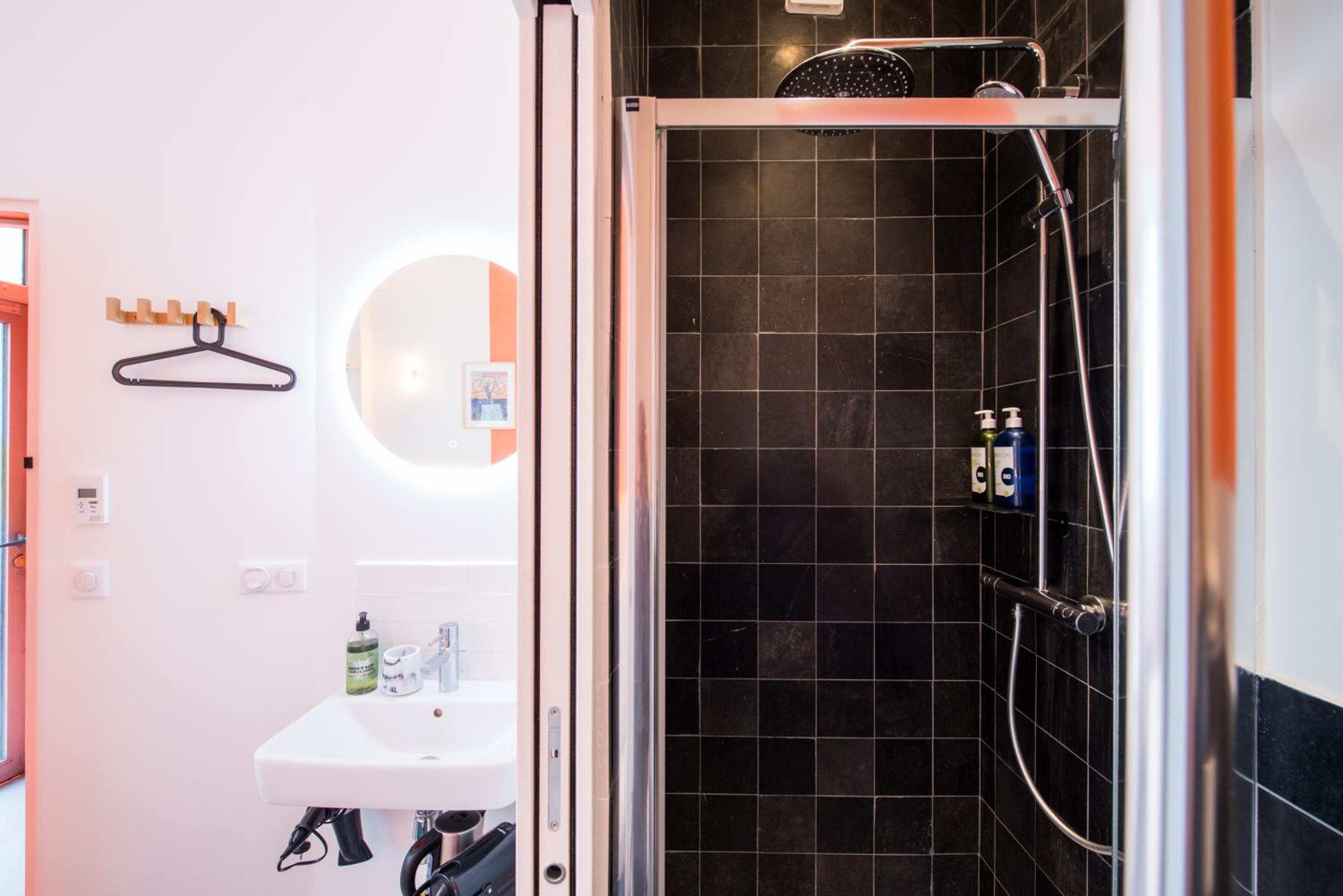 MAISON FRANCOIS Paris - Two rooms apartment or Studio - Linkable together