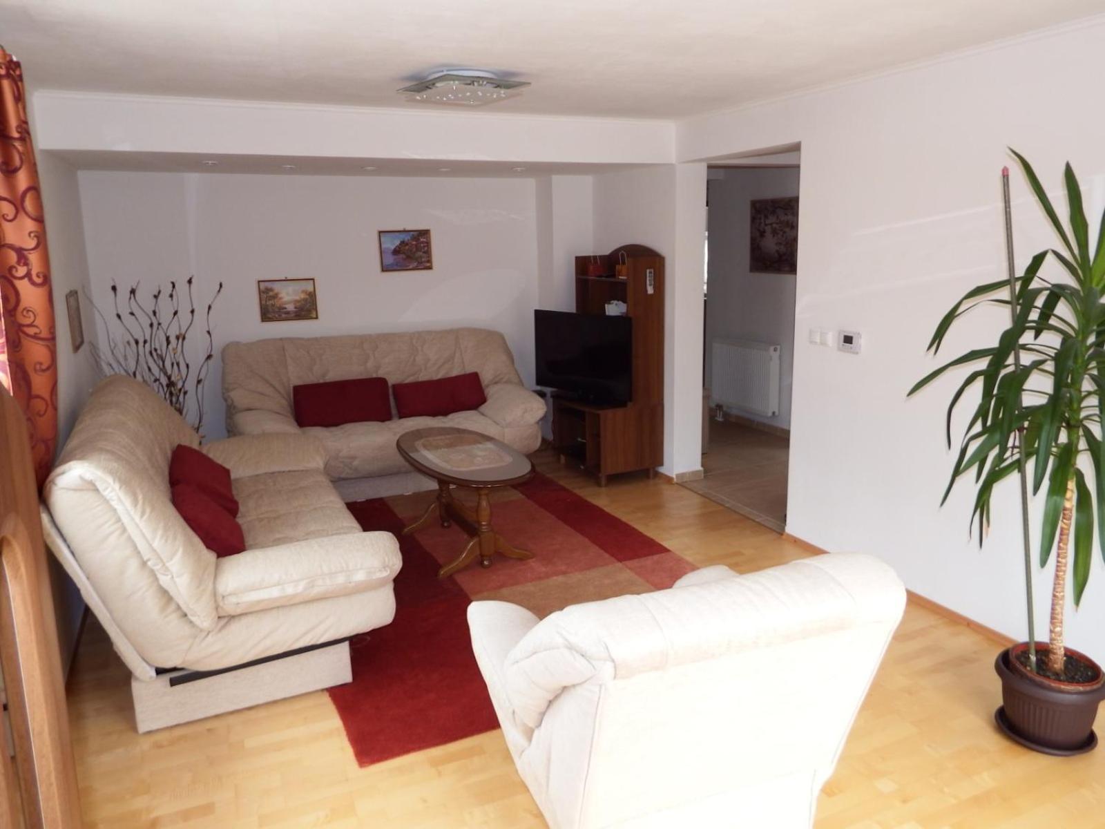 OUR WAY S apartment with two aircos and own garage view 3