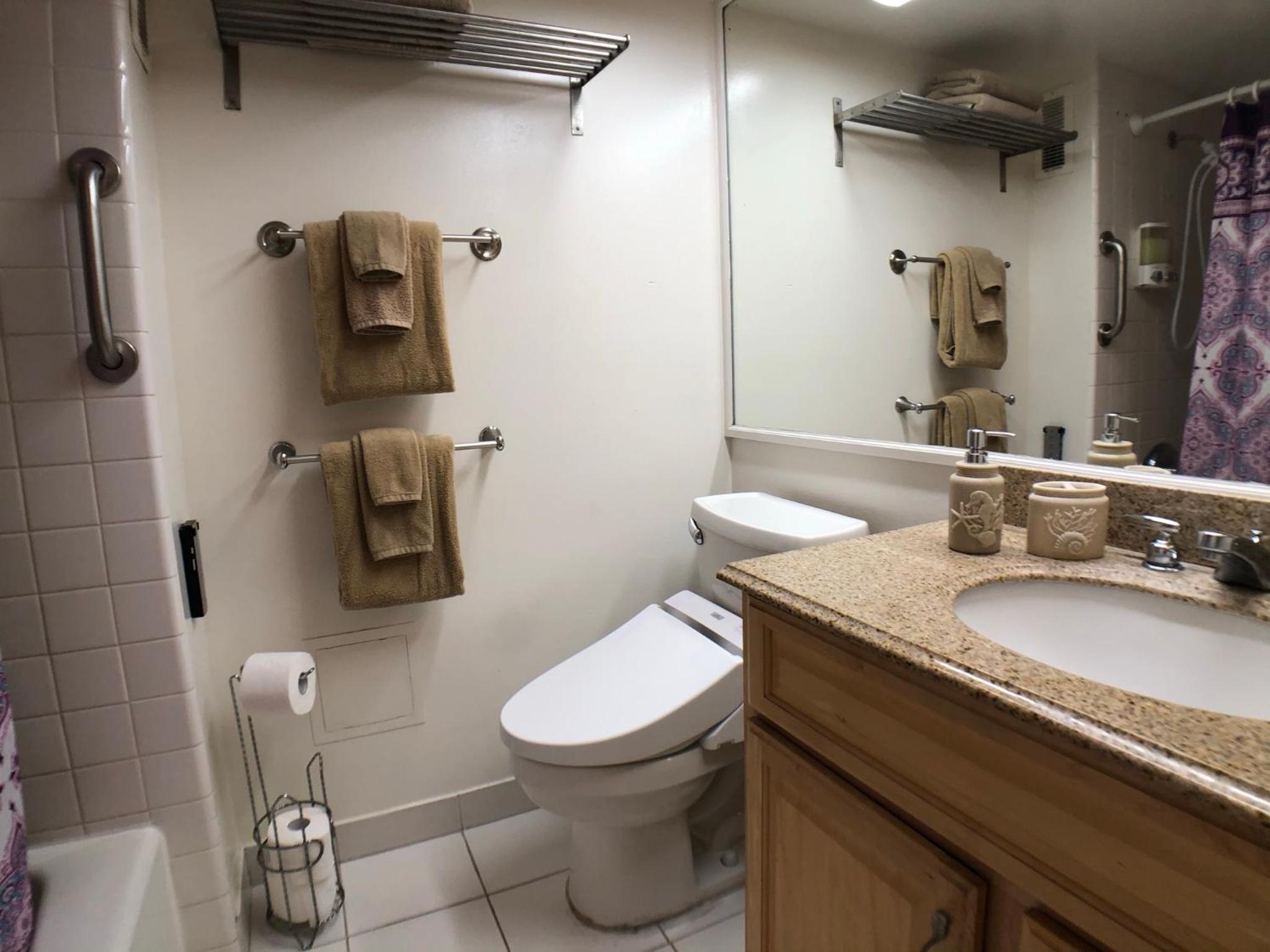 Tropical Studios at Marine Surf Waikiki - FREE PARKING - BEST LOCATION - FULL KITCHEN - SWIMMING POOL 照片第 147 張,共 263 張