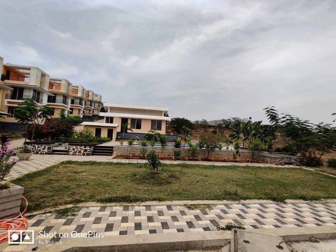 ROYAL MEADOWS - IGATPURI Bungalow C view 2