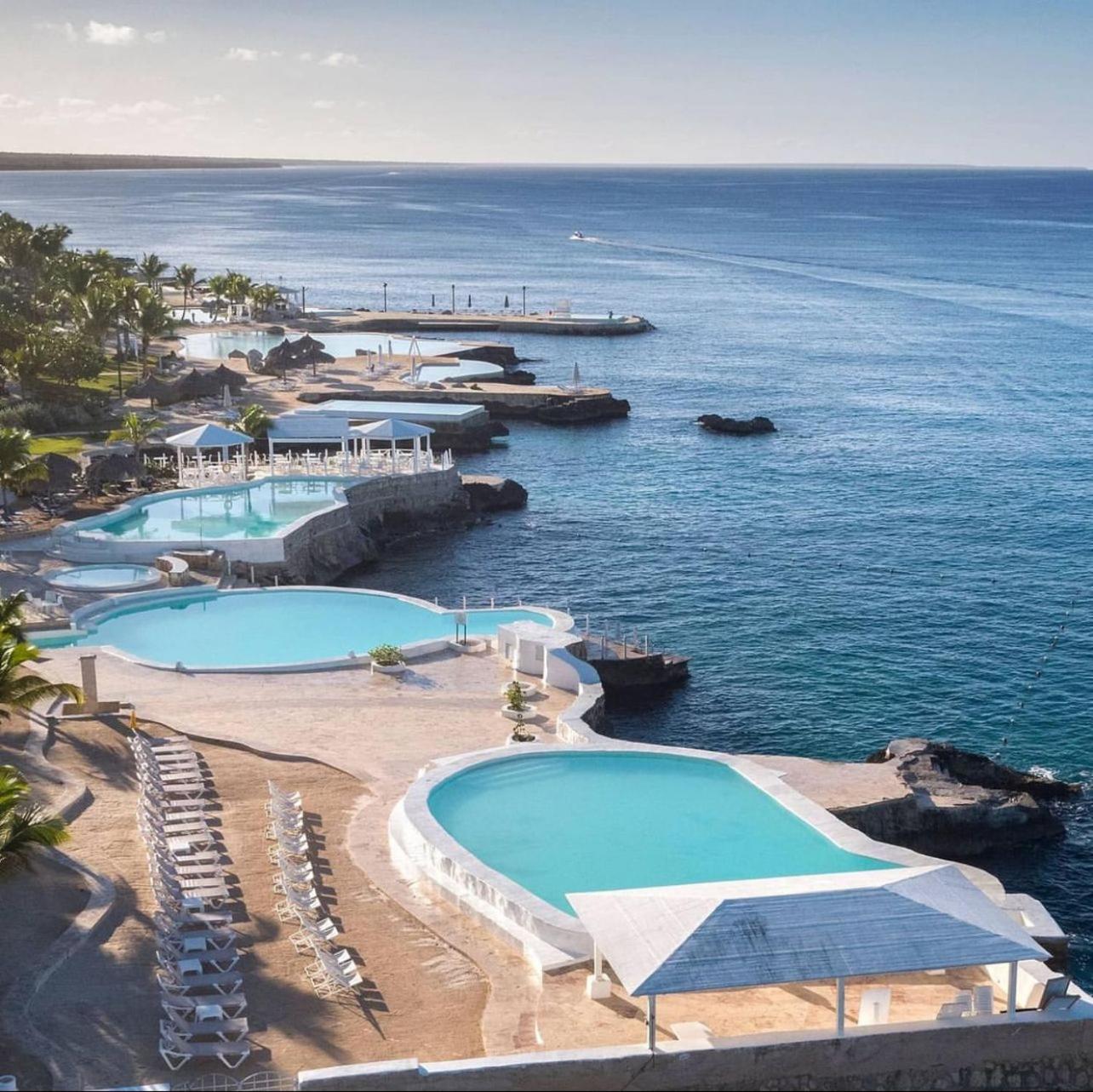 Hotel private apartment estudio ocean view solo adultos - Image 1