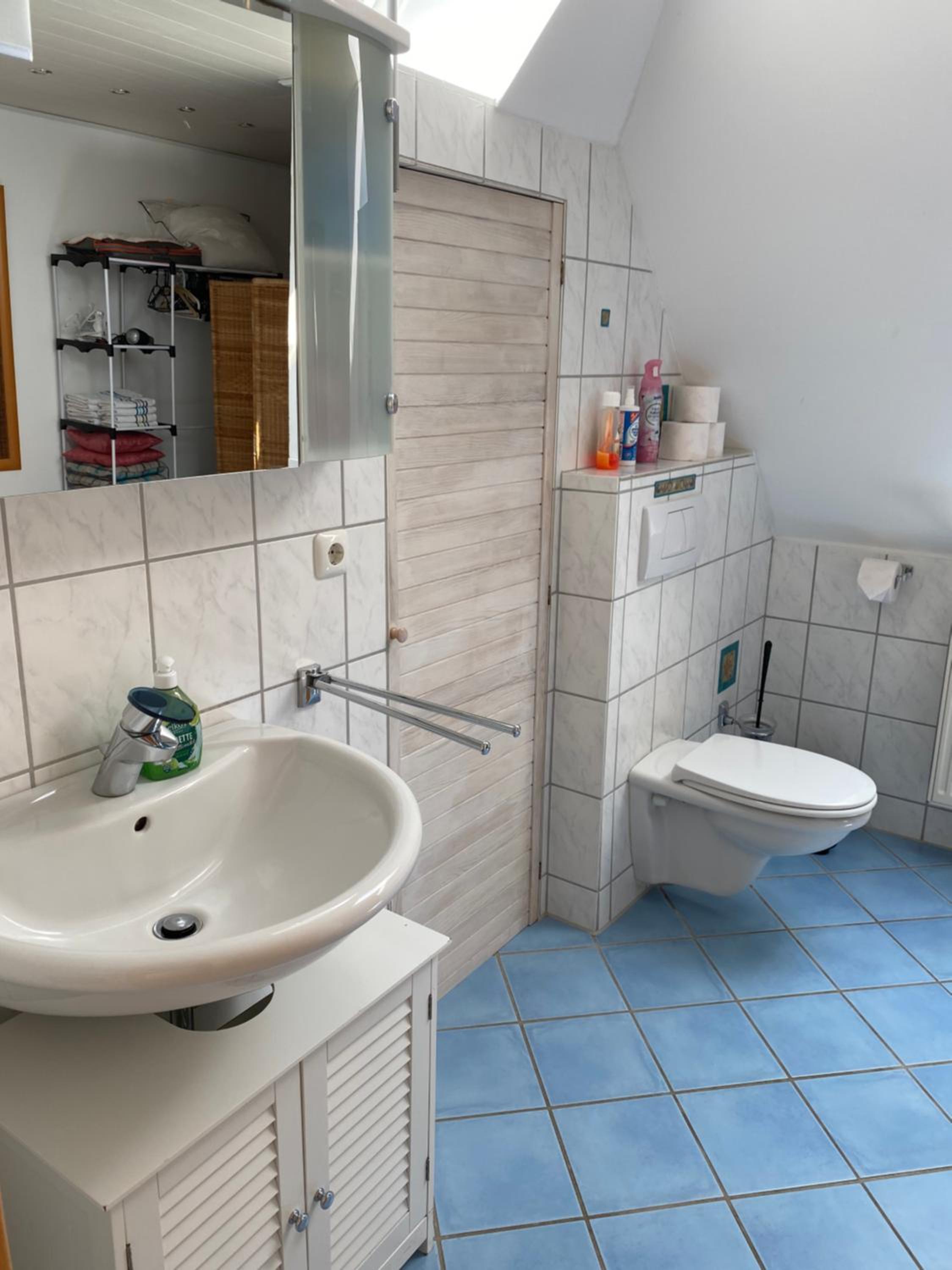 Moderne Maisonette-Wohnung am Karpfenteich; modern Apartment with view of the carp pond