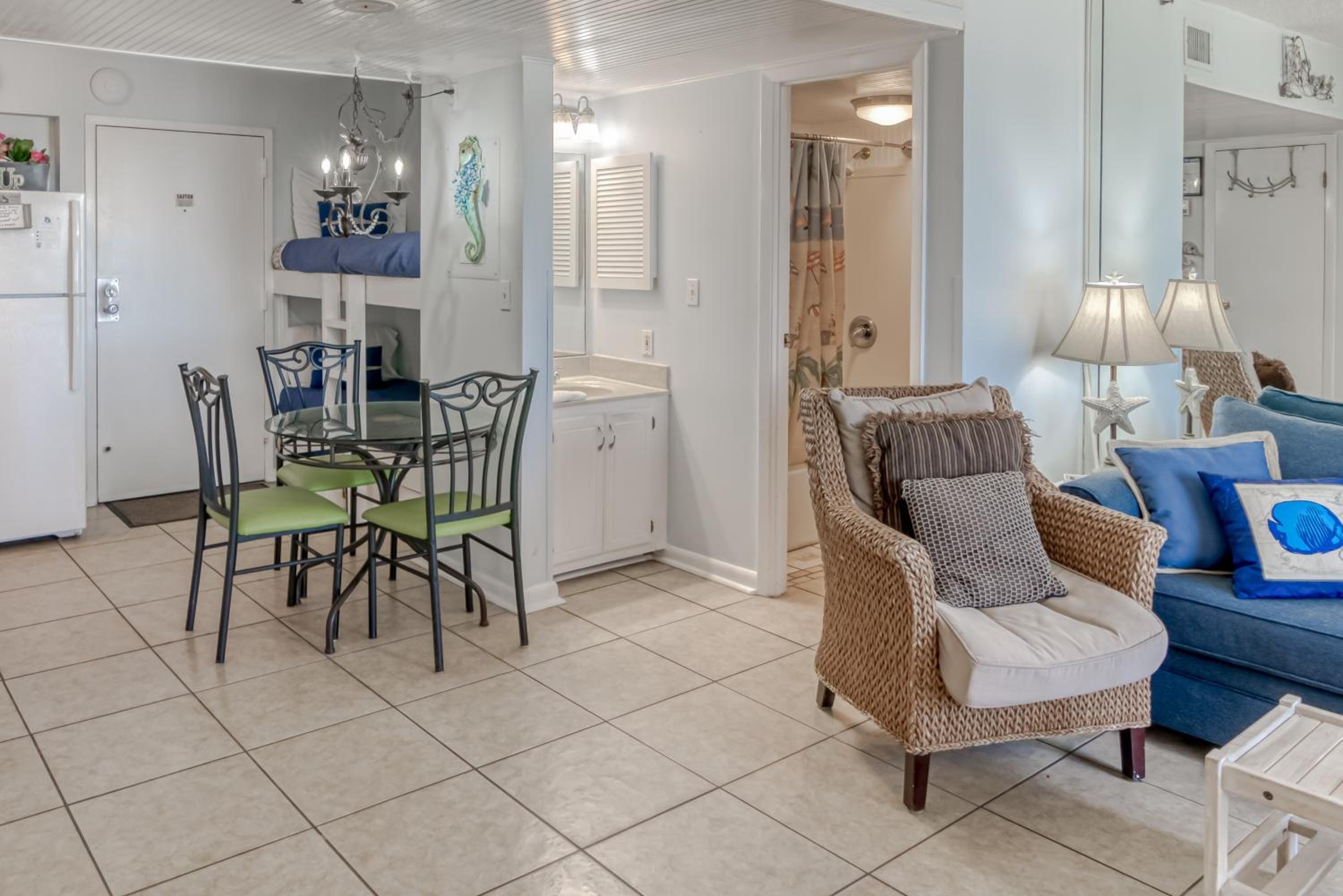 Royal Gulf Beach & Racquet Club 5802