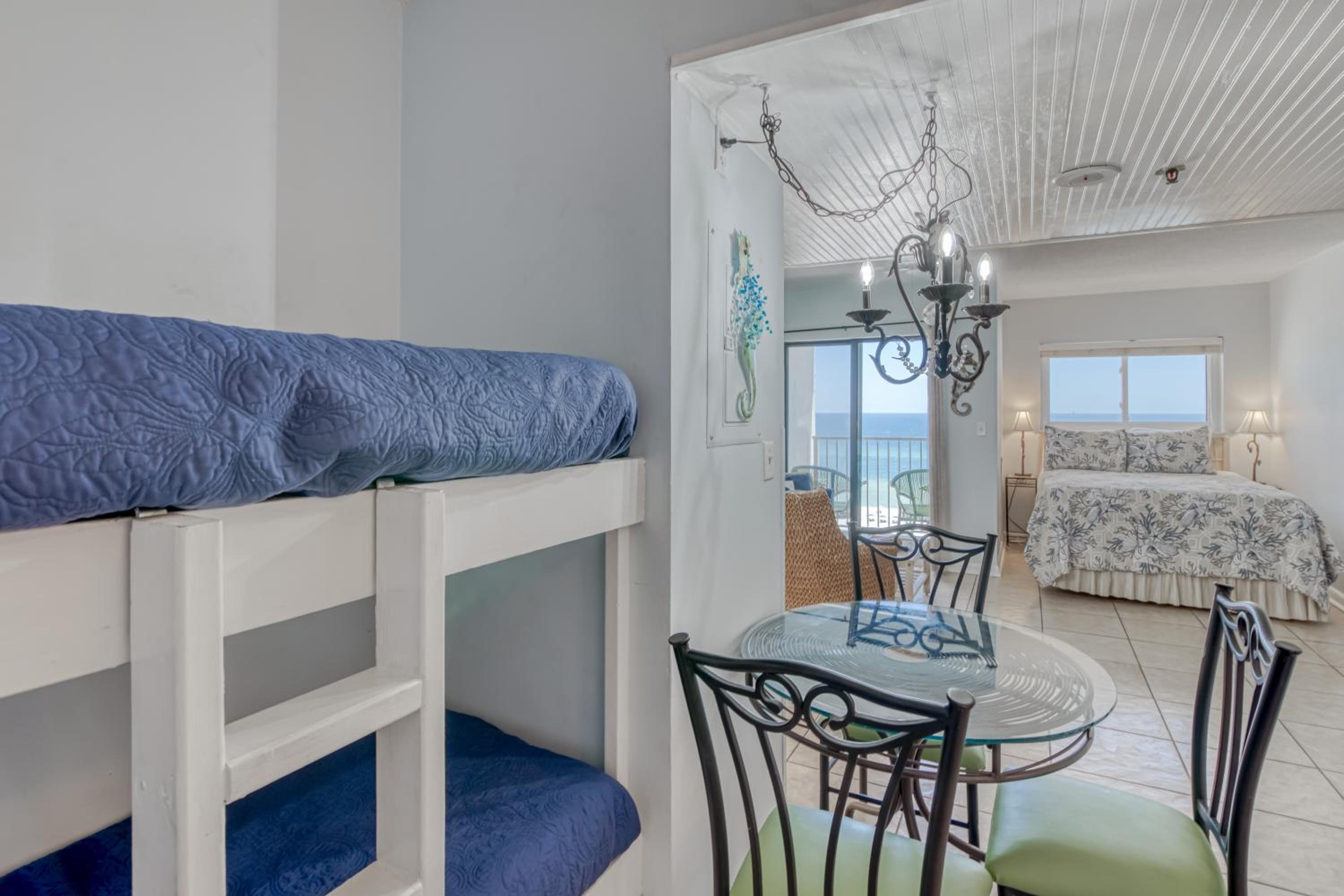 Royal Gulf Beach & Racquet Club 5802