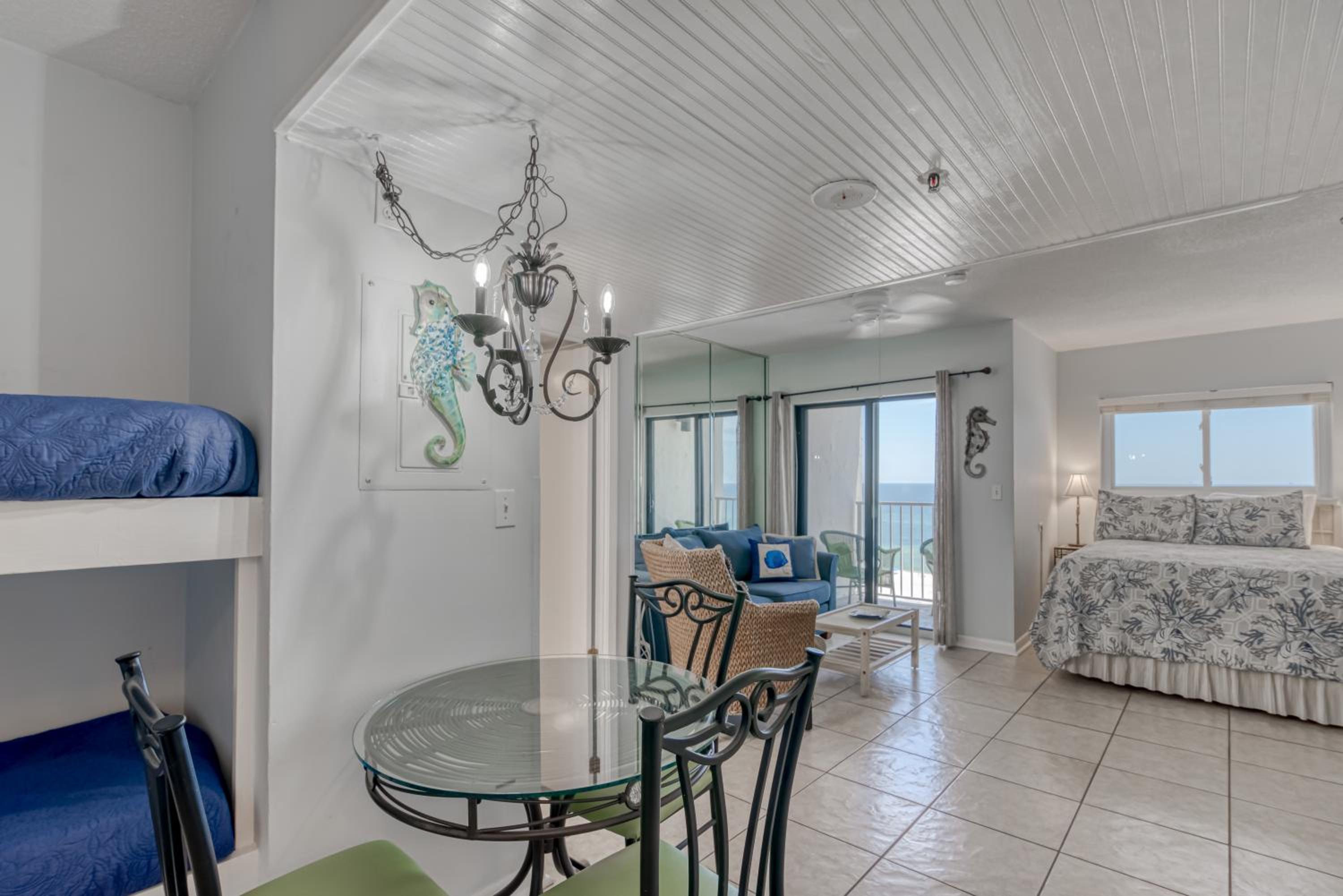 Royal Gulf Beach & Racquet Club 5802