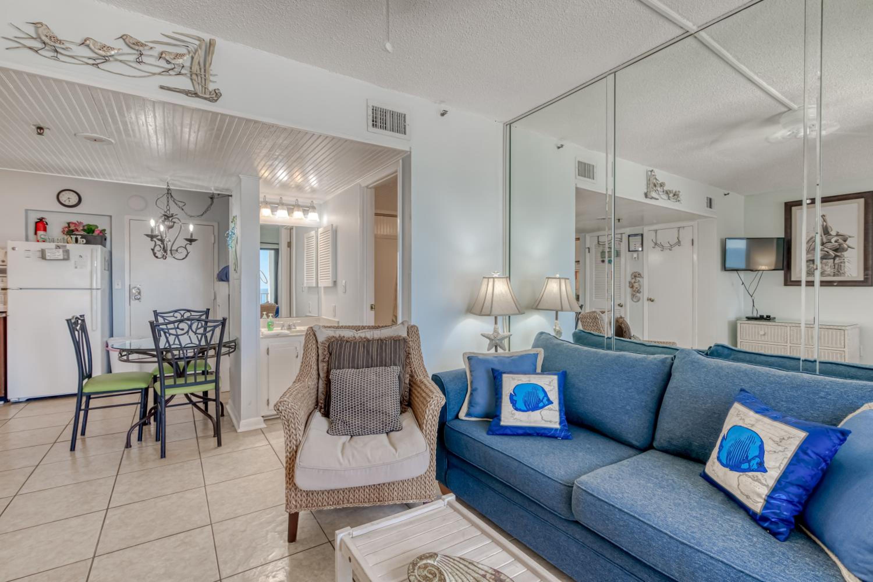 Royal Gulf Beach & Racquet Club 5802