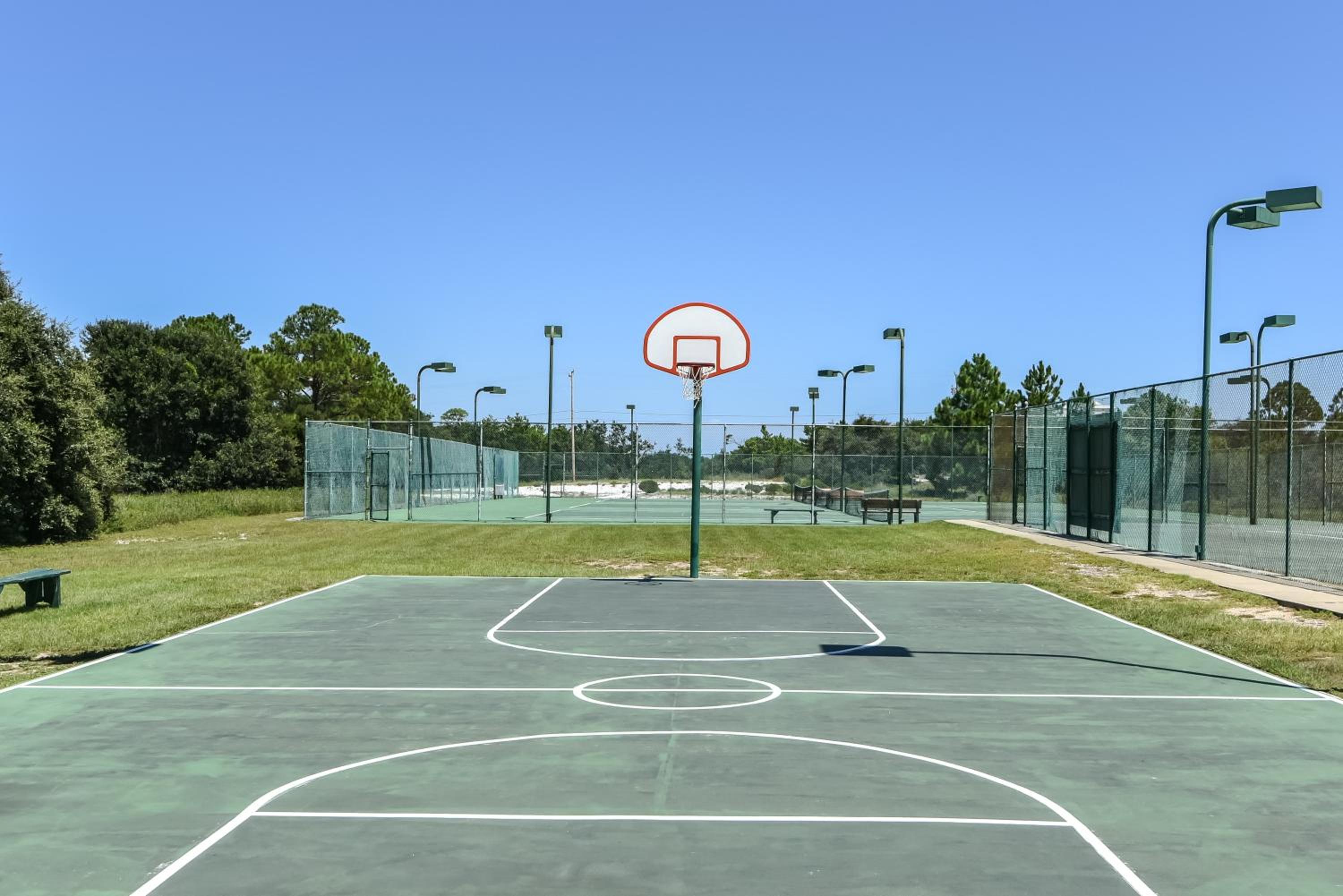 Royal Gulf Beach & Racquet Club 5802