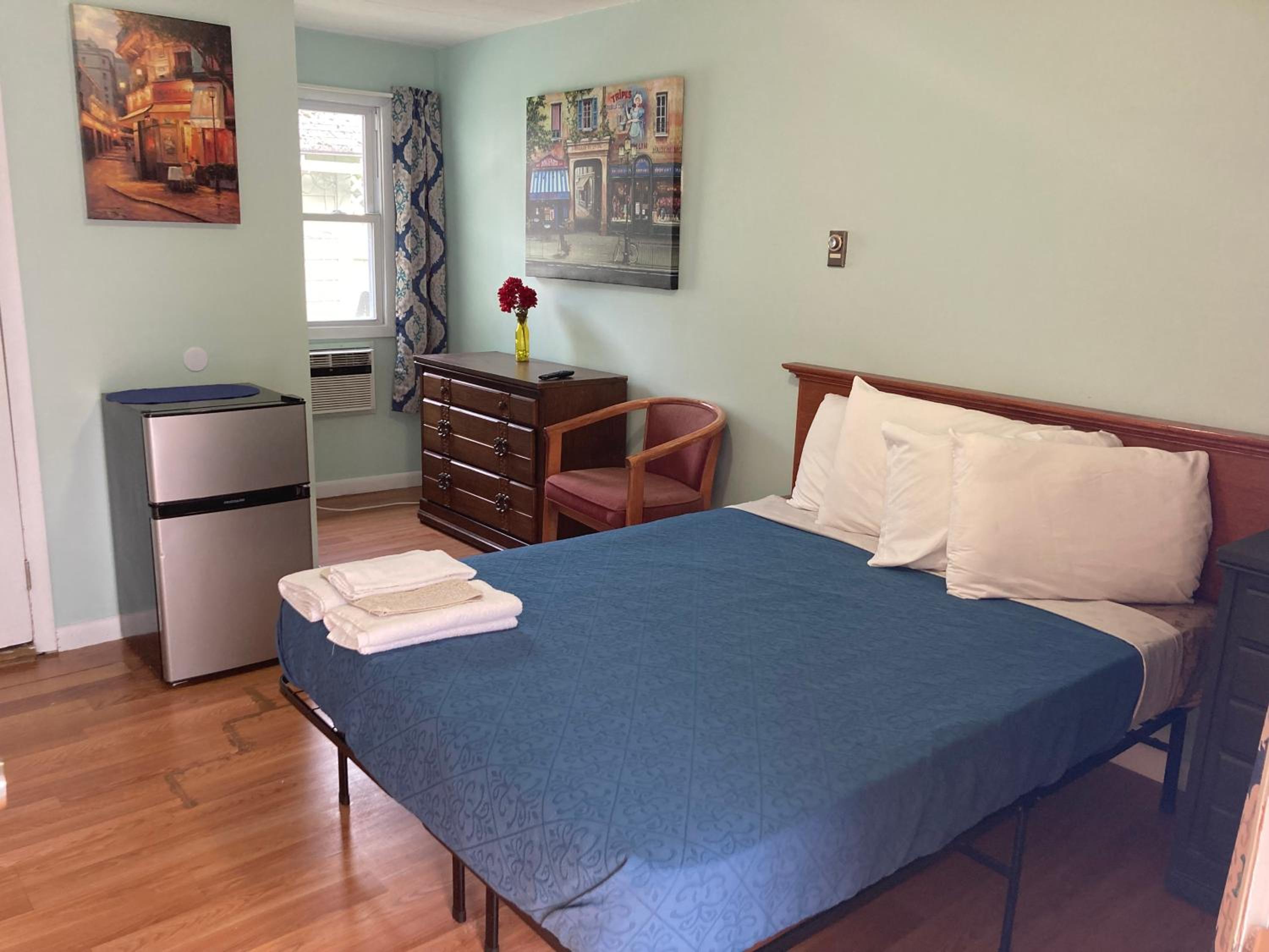 Hillside Motel