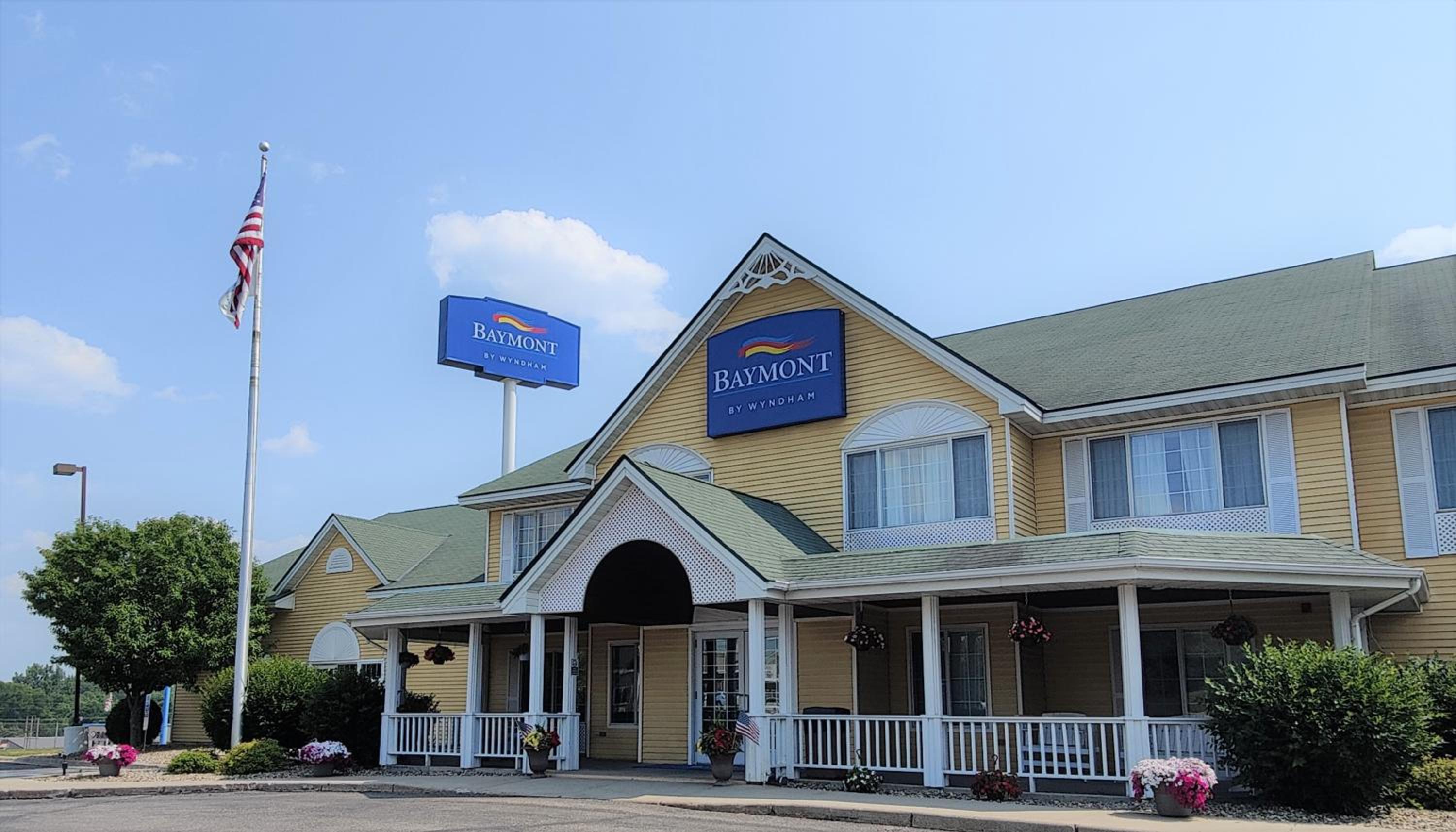 Baymont by Wyndham Albany MN