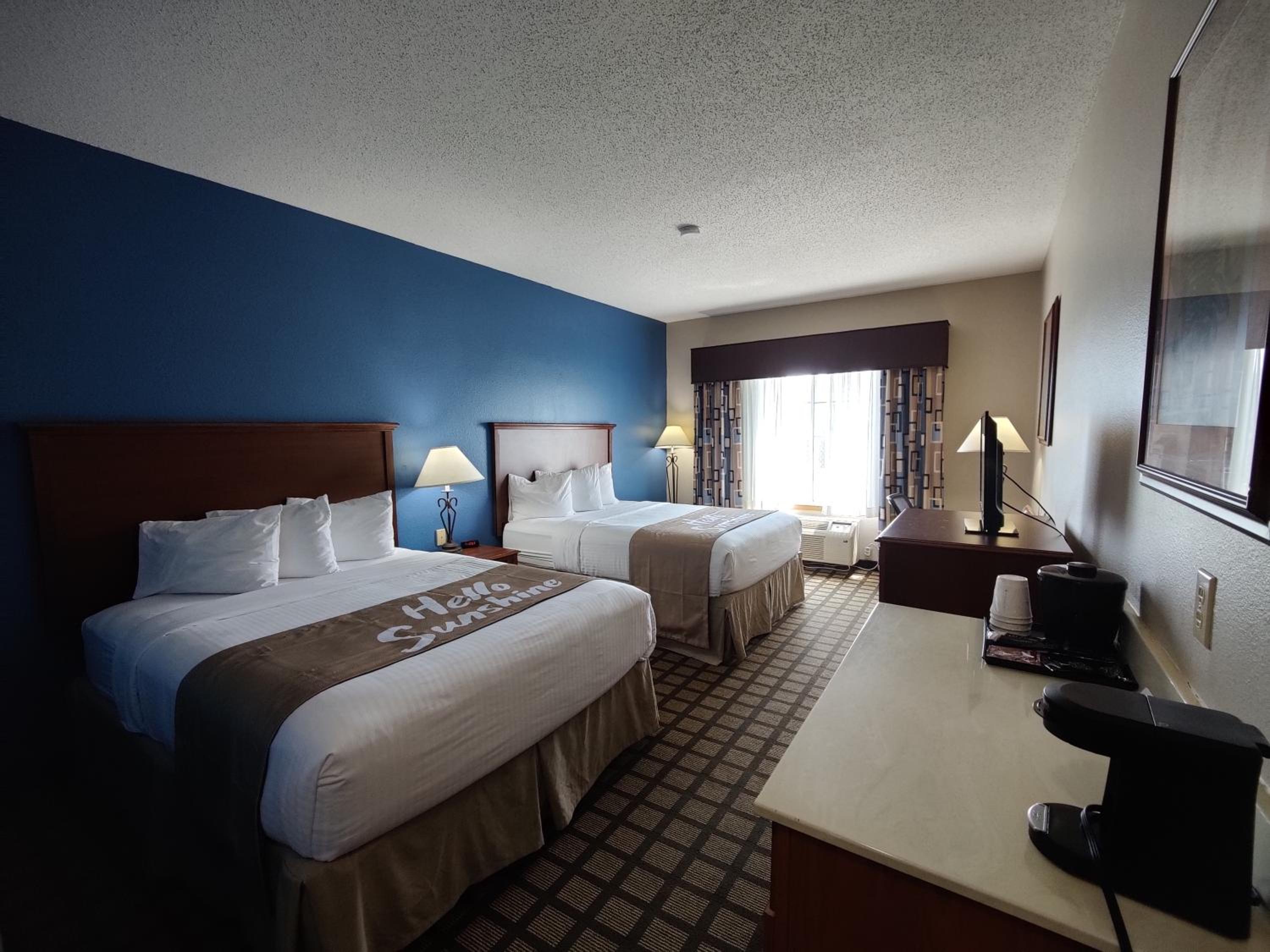 Baymont by Wyndham Albany MN