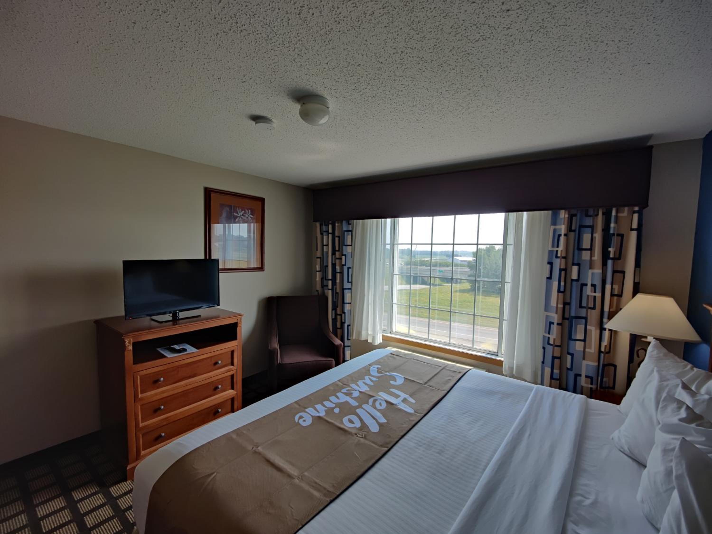 Baymont by Wyndham Albany MN