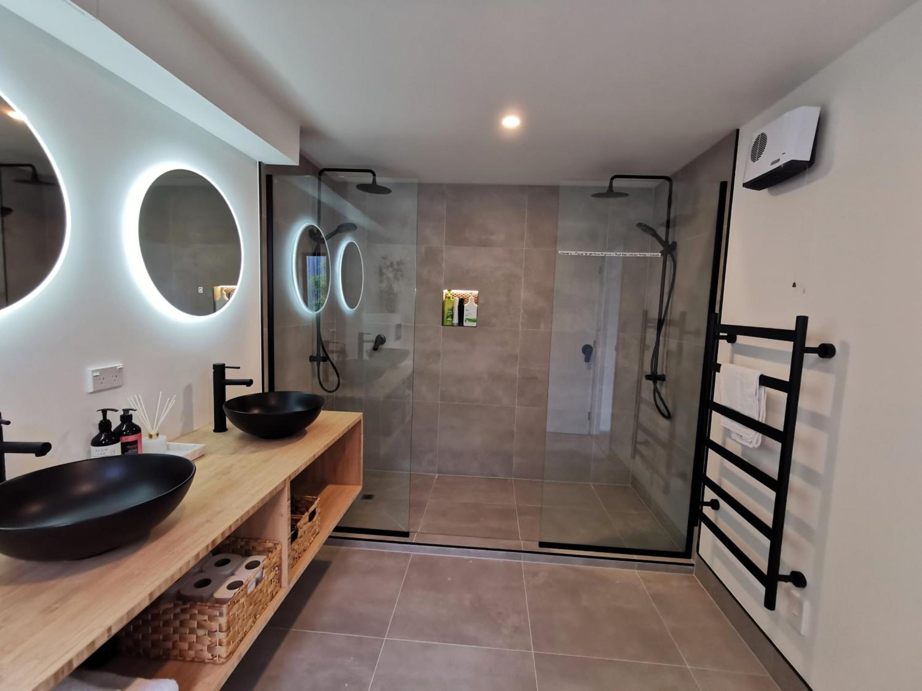 Queenstown Lakeview Holiday Home-5mins to town