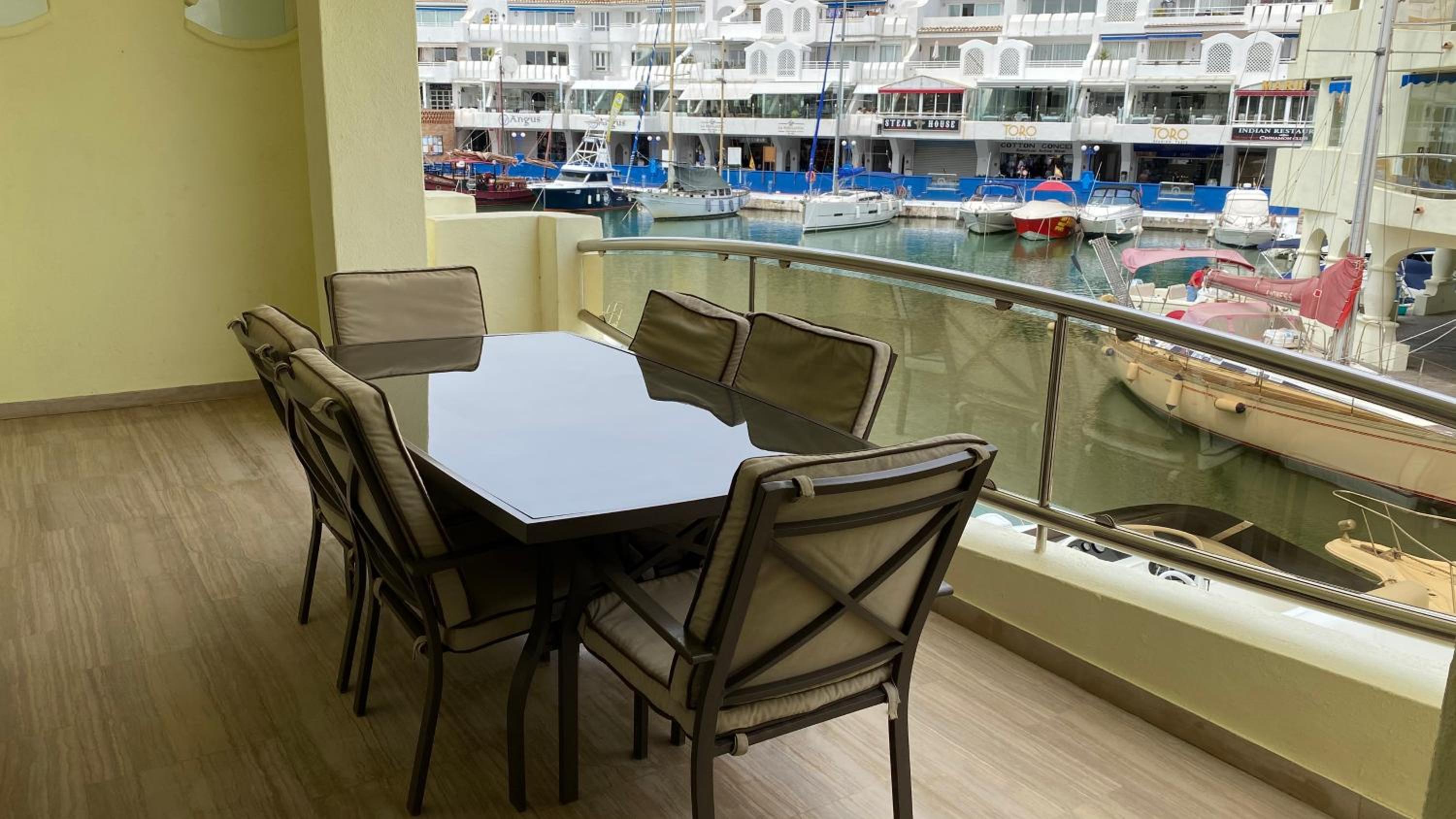Capaldi Luxury Holiday Rentals Puerto Marina Benalmadena view 5