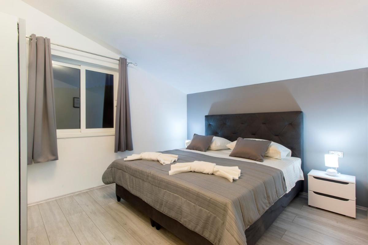 Villa San view 5
